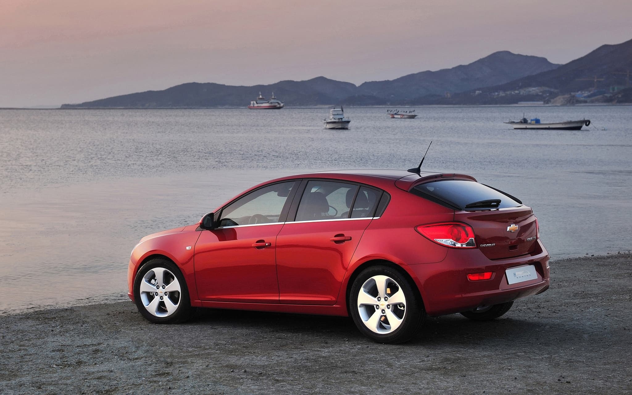 2050x1280 Chevrolet Cruze wallpaper HD High Quality free Download, Desktop