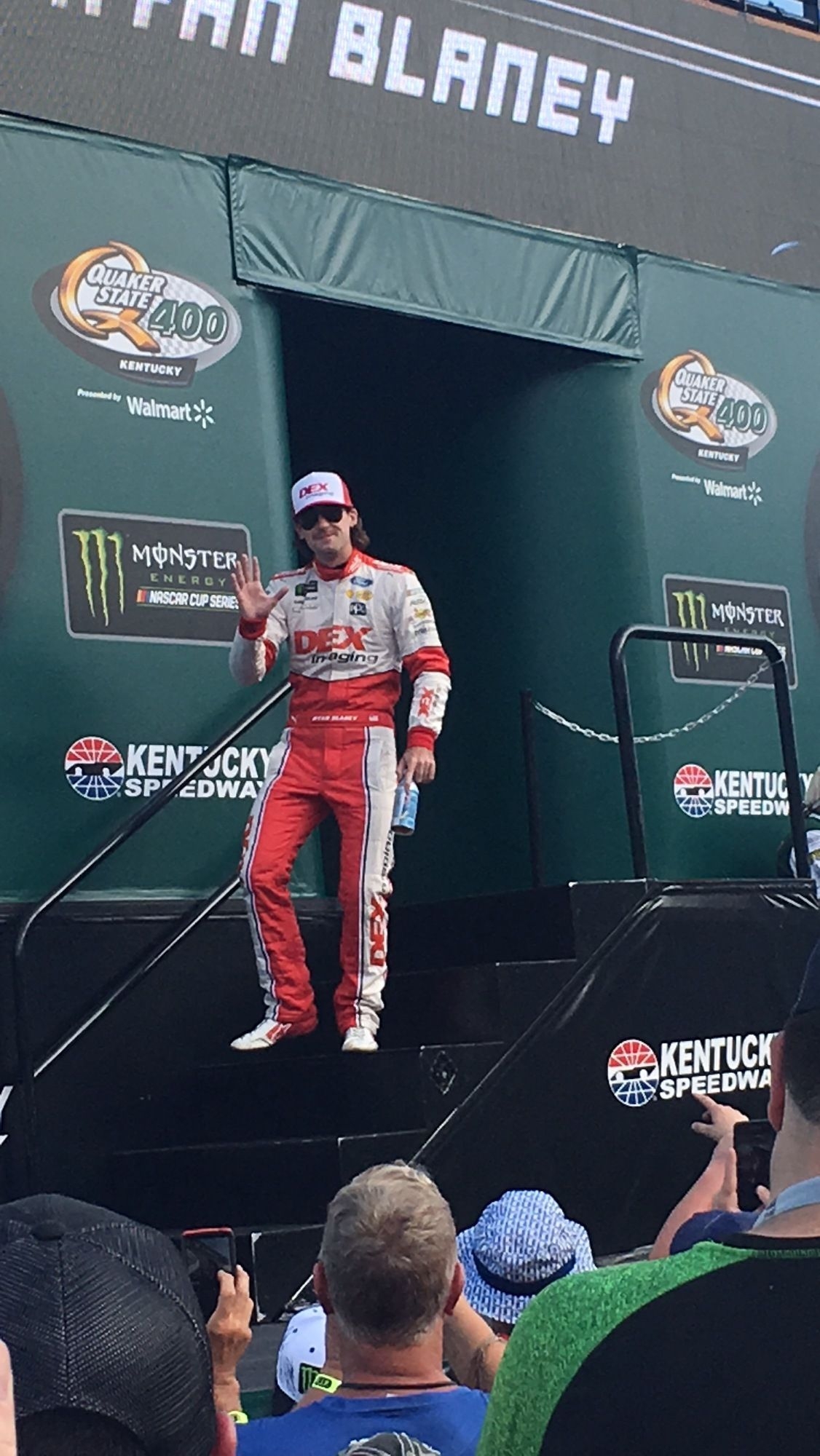 1130x2000 Ryan Blaney casually waving, Phone