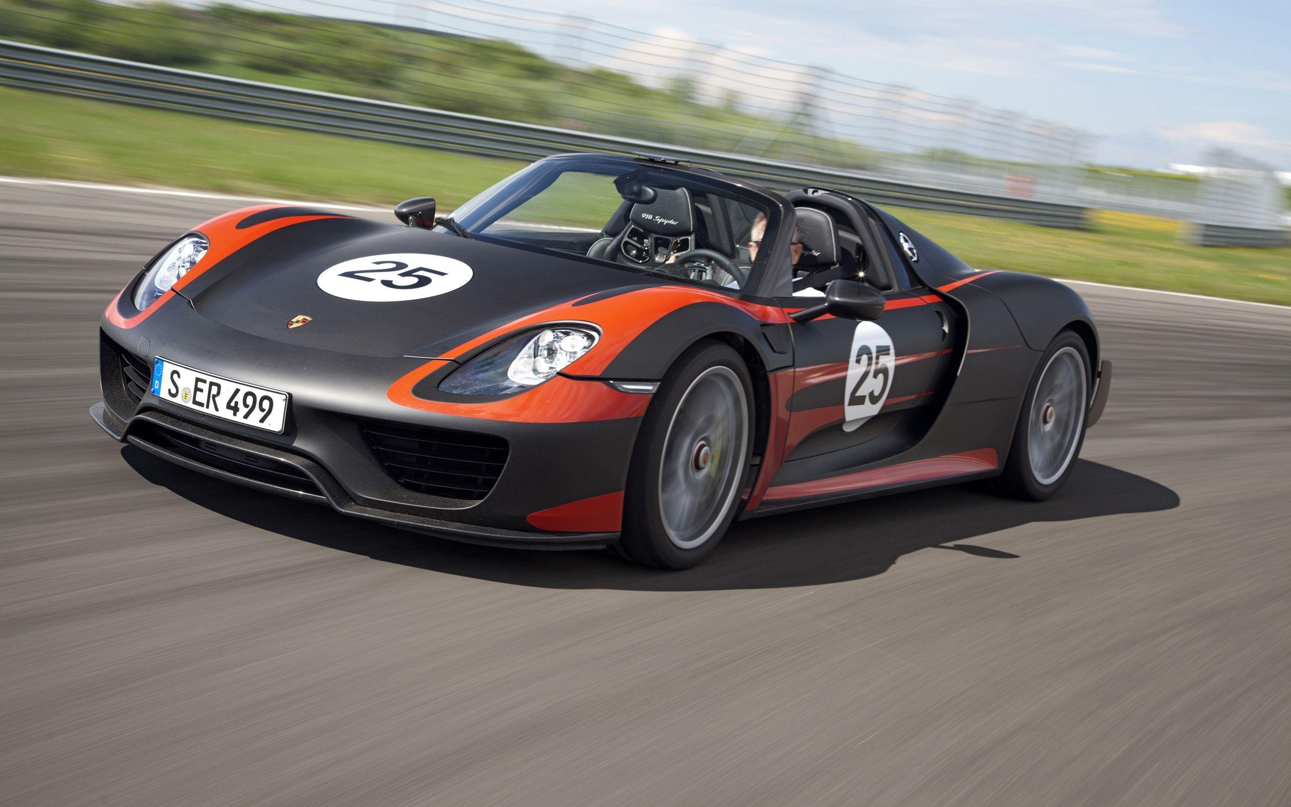 2560x1600 Wallpaper Wednesday: Porsche 918 Spyder, Desktop