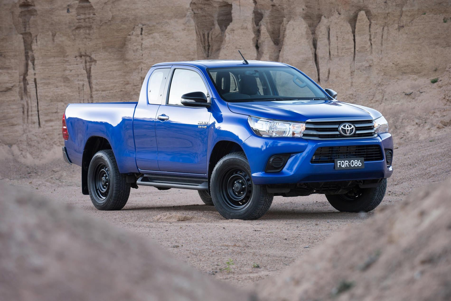 1900x1270 Toyota Hilux SW4 2017 Wallpaper Cars Wallpaper, Desktop