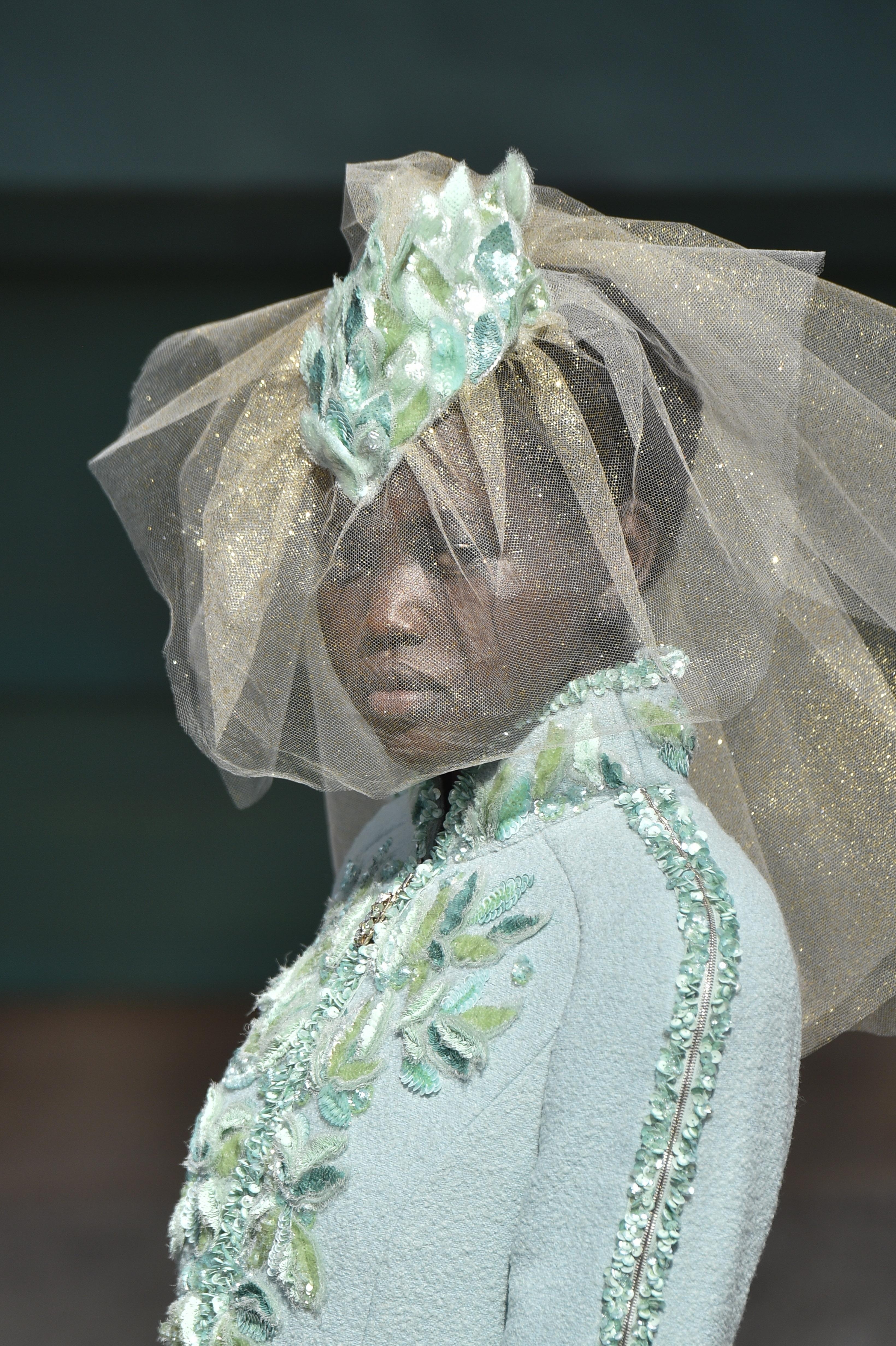 3280x4930 Adut Akech: The South Sudanese refugee making fashion history, Phone