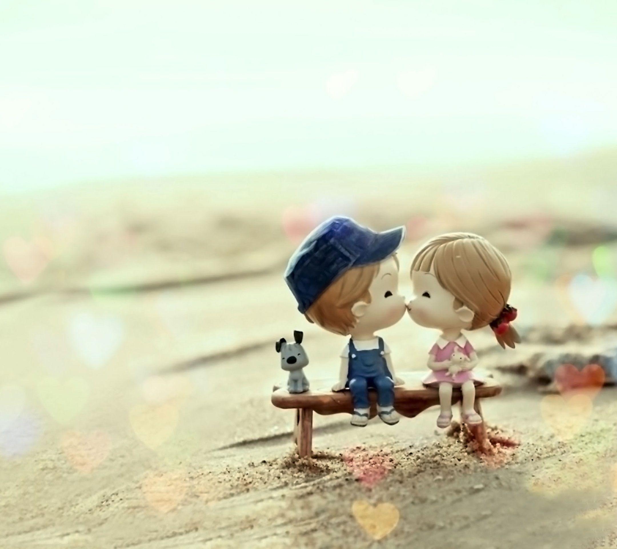 2160x1920 Doll Couple Kissing to see more love is in the air, Desktop