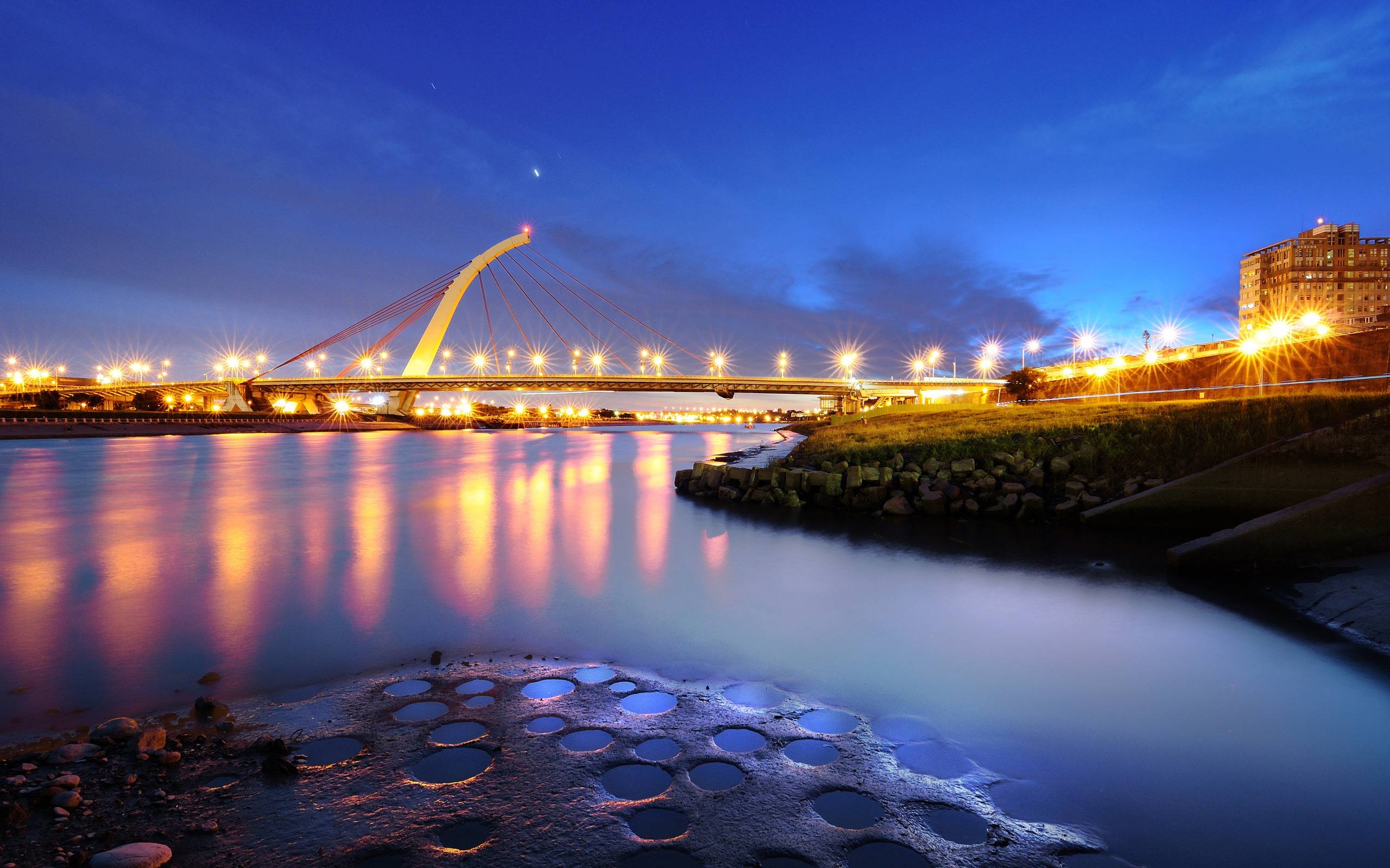 2560x1600 Beautiful Bridges wallpaper free City Lights Wallpaper, Desktop