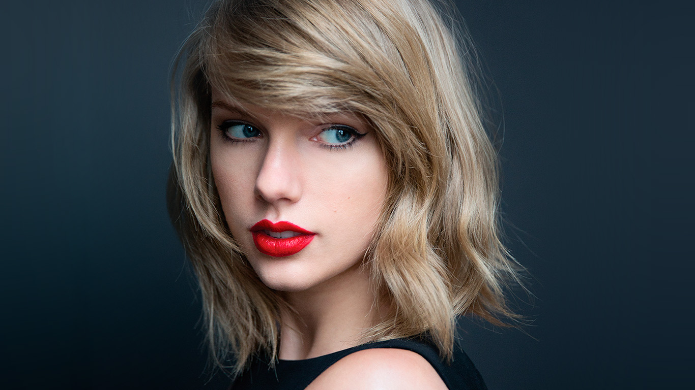 1370x770 Taylor Swift Artist Celebrity Girl, Desktop