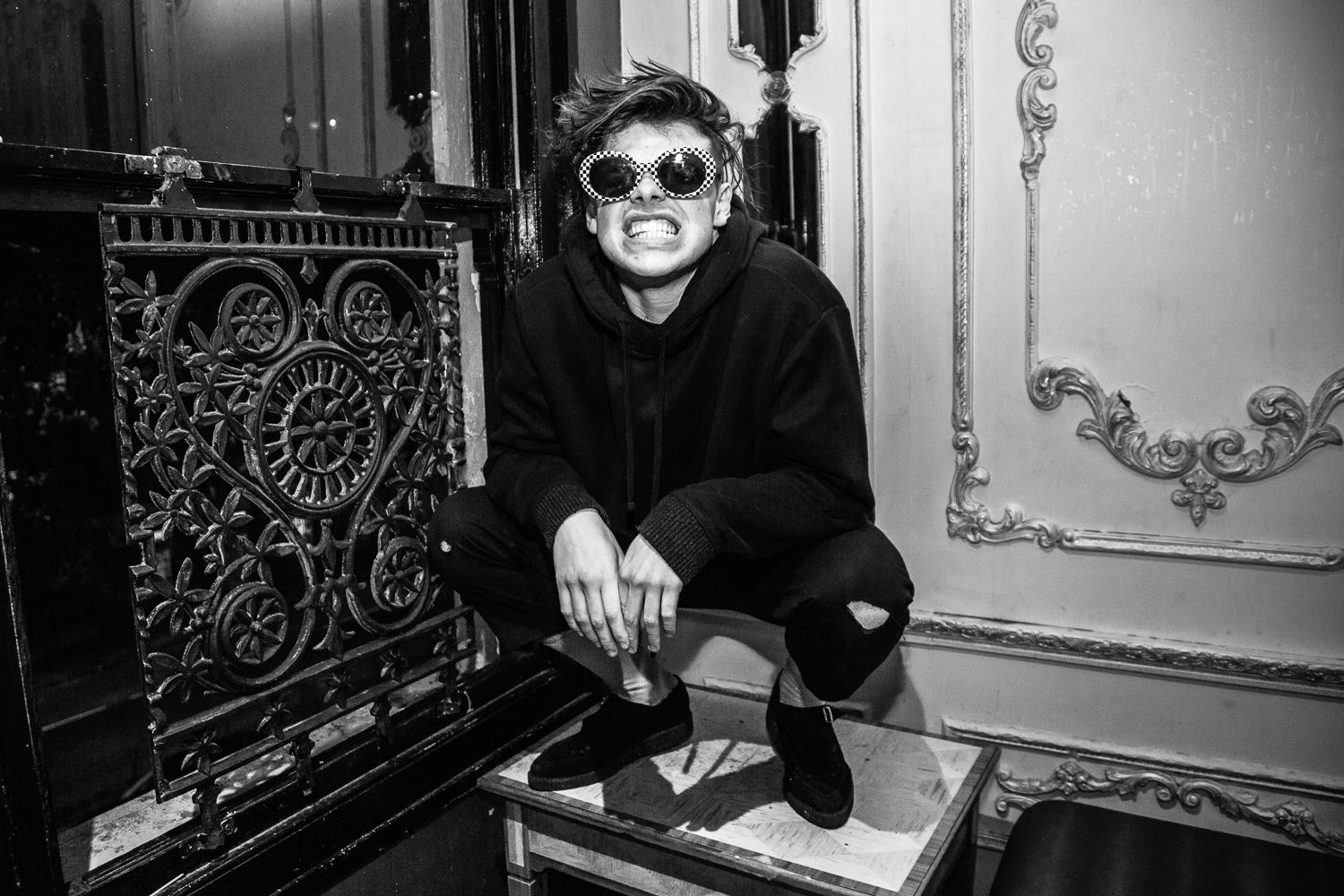 1500x1000 Here's What Went Down At Yungblud's Exclusive Australian Show, Desktop