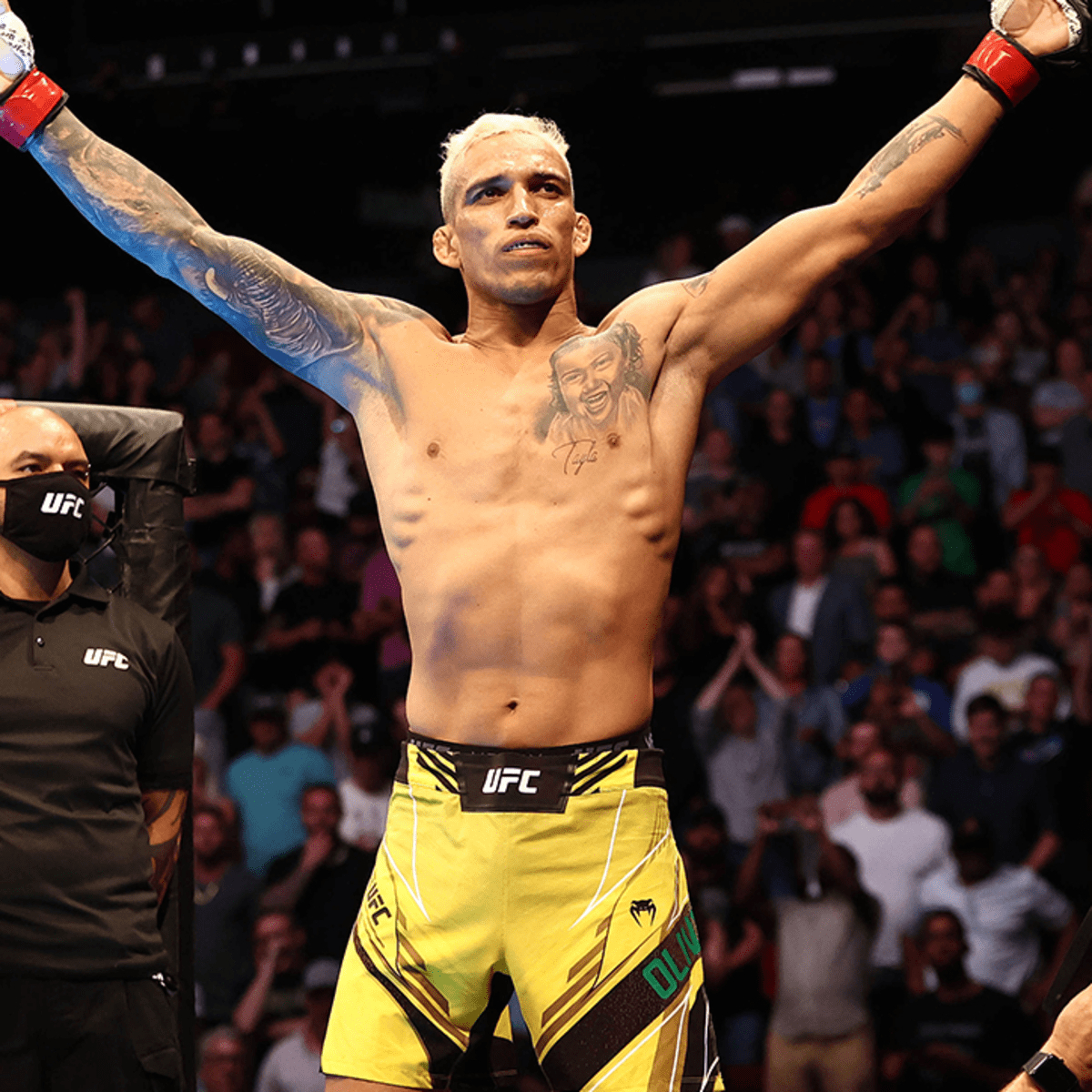 1200x1200 Charles Oliveira, Islam Makhachev Meet for Lightweight Title at UFC 280, Phone