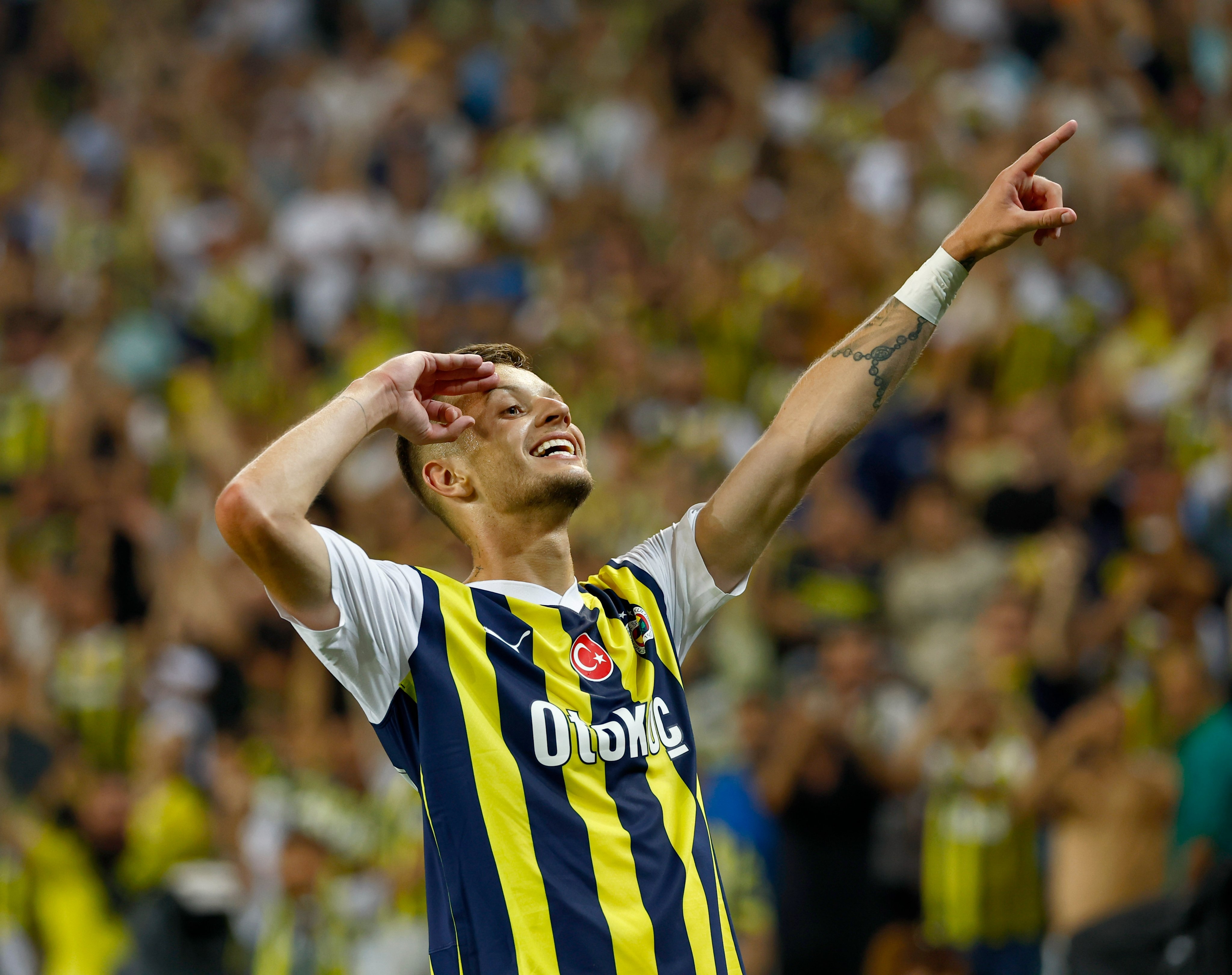 4100x3250 Fenerbahçe SK Szymański, Desktop