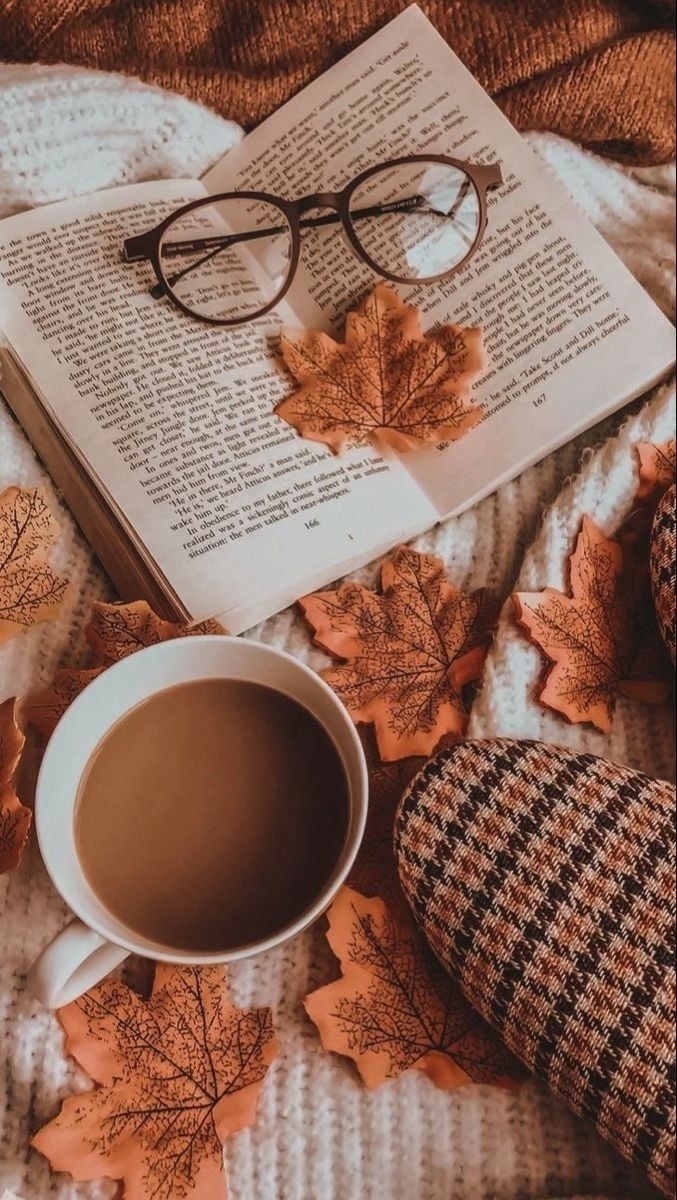 680x1200 IMAGENS LINDAS. Fall wallpaper, Coffee and books, Autumn aesthetic, Phone