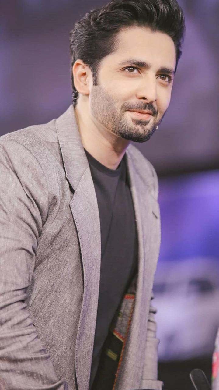 720x1280 Handsome Danish Taimoor's Latest Picture from Game Show Aisay, Phone