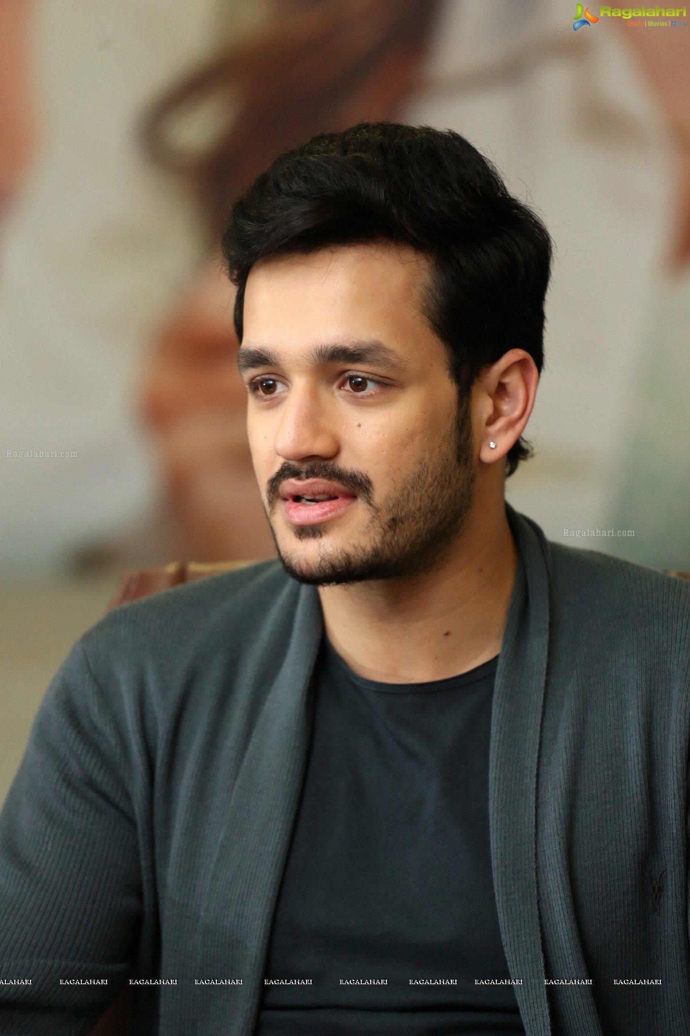 1400x2100 Akhil Akkineni At Mr Akkineni Mr Majnu, Download, Phone