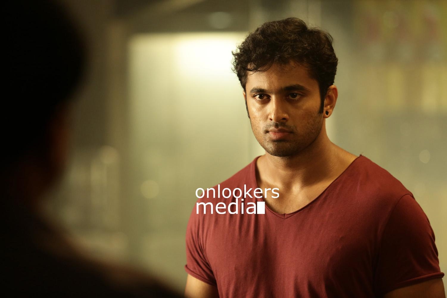 1510x1000 Unni Mukundan In Style Malyalam Movie Stills Photos, Desktop