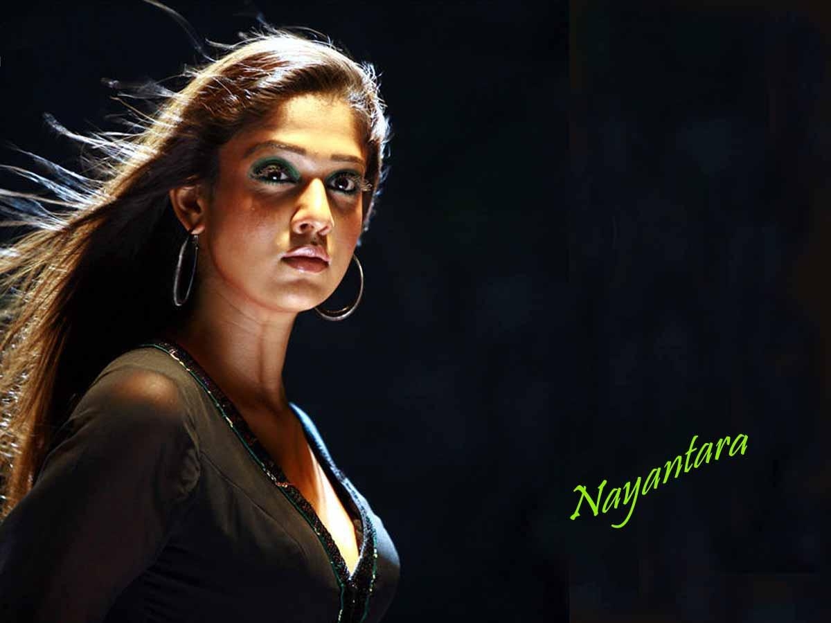 1200x900 Nayanthara Hot Looks In Black Top High Definition Wallpaper, Desktop