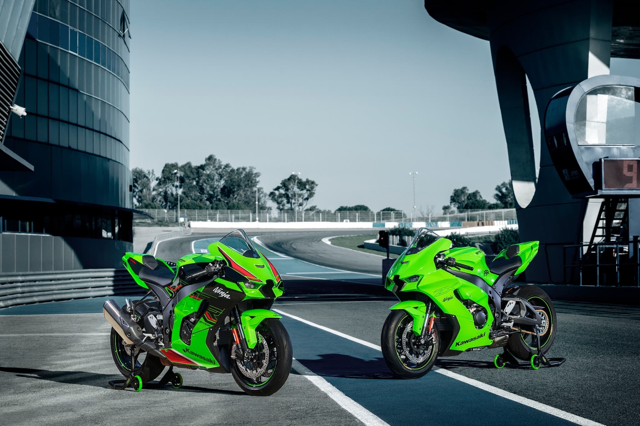 2050x1370 Kawasaki 2023 Ninja ZX 10R And ZX 10RR, Desktop