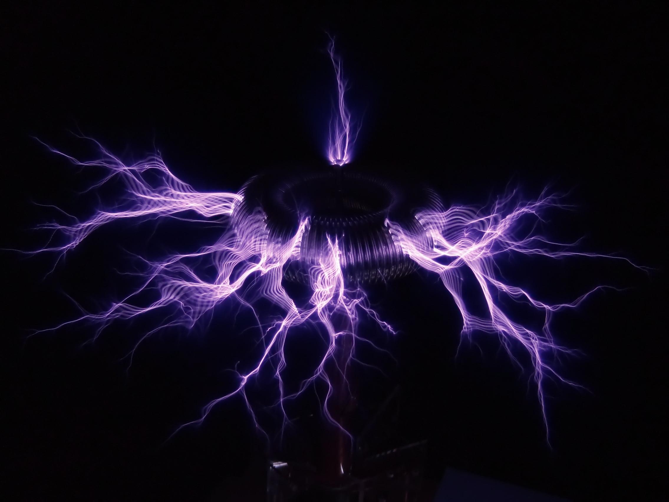 2270x1710 Tesla Coil Wallpaper, Desktop