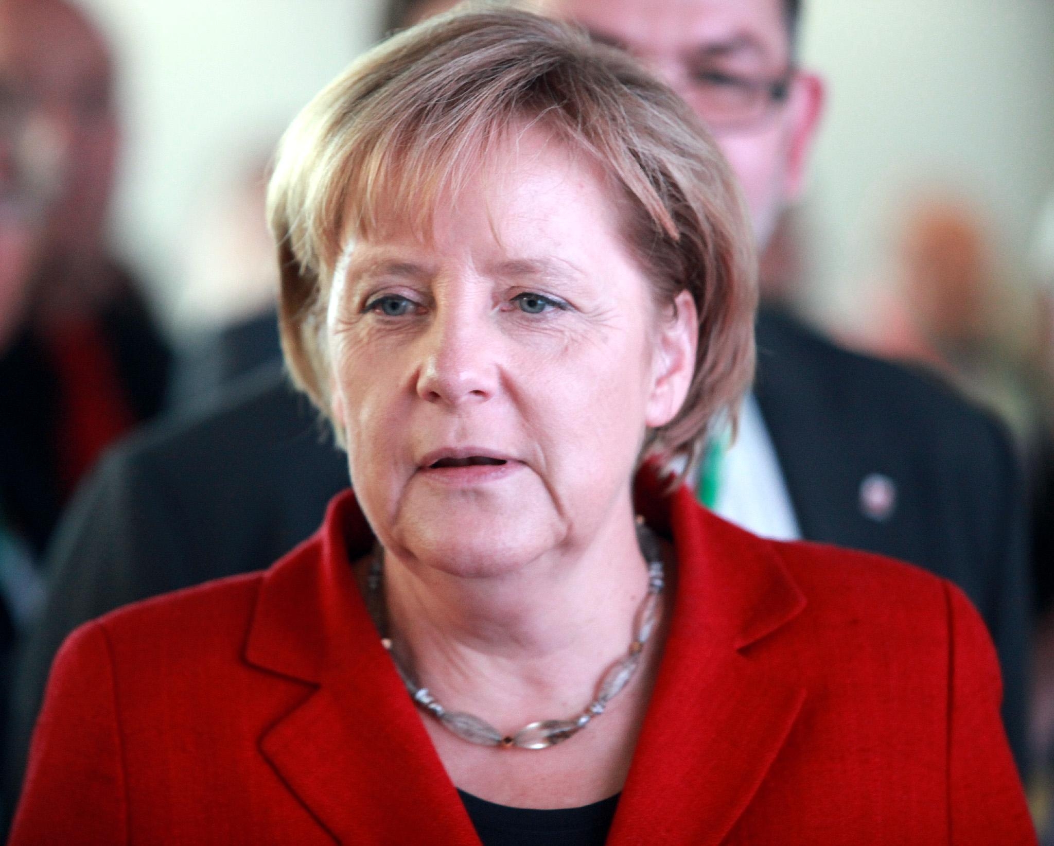 2050x1650 Angela Merkel Moran Solicitors, Desktop