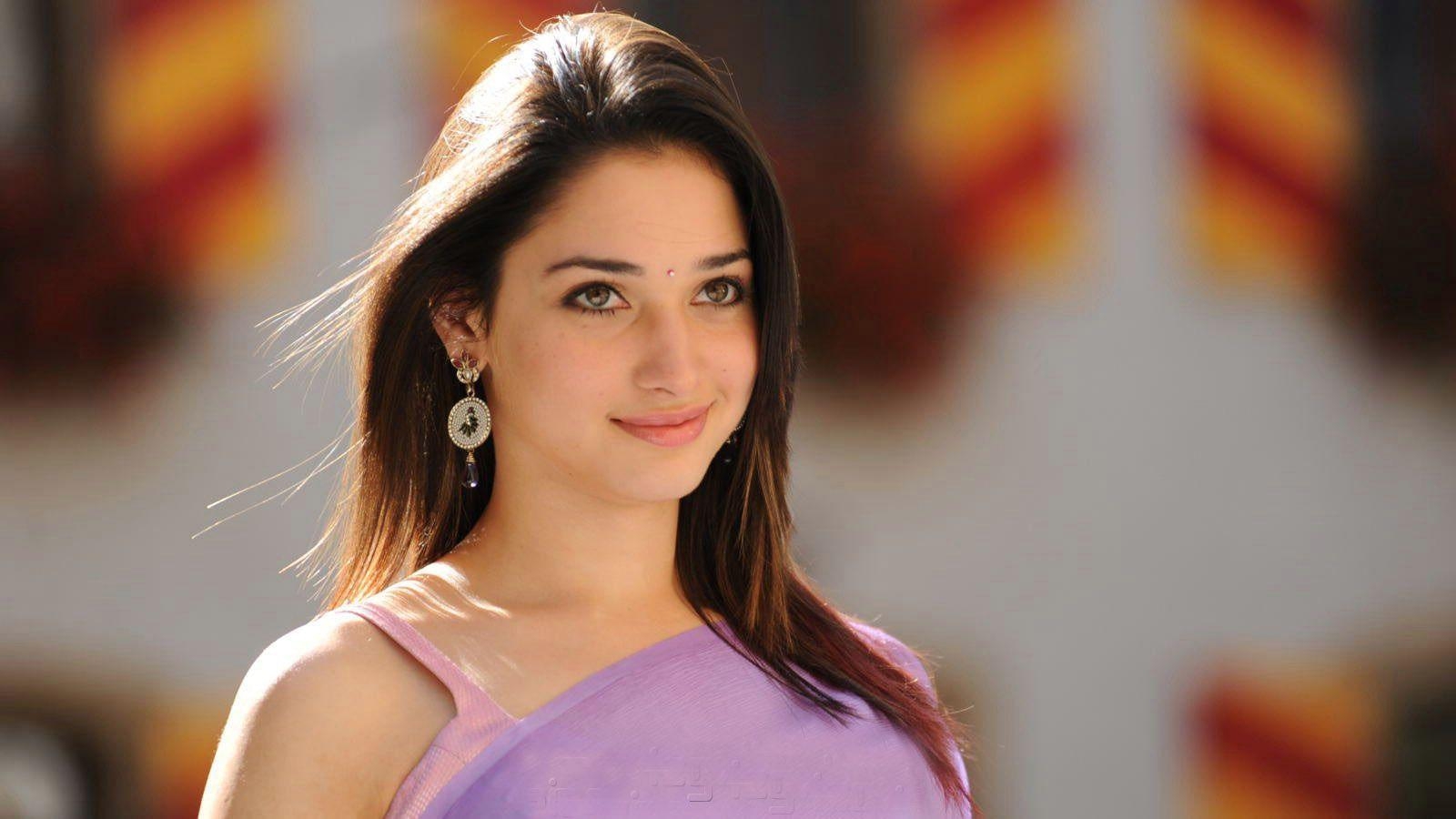 1600x900 Tamanna Bhatia Wallpaper, Desktop