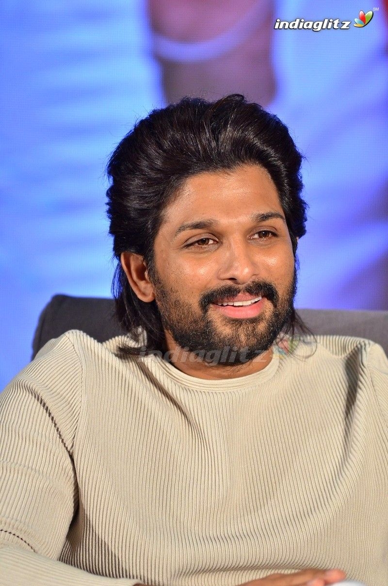 800x1210 Allu Arjun Photo Actor photo, image, gallery, stills, Phone