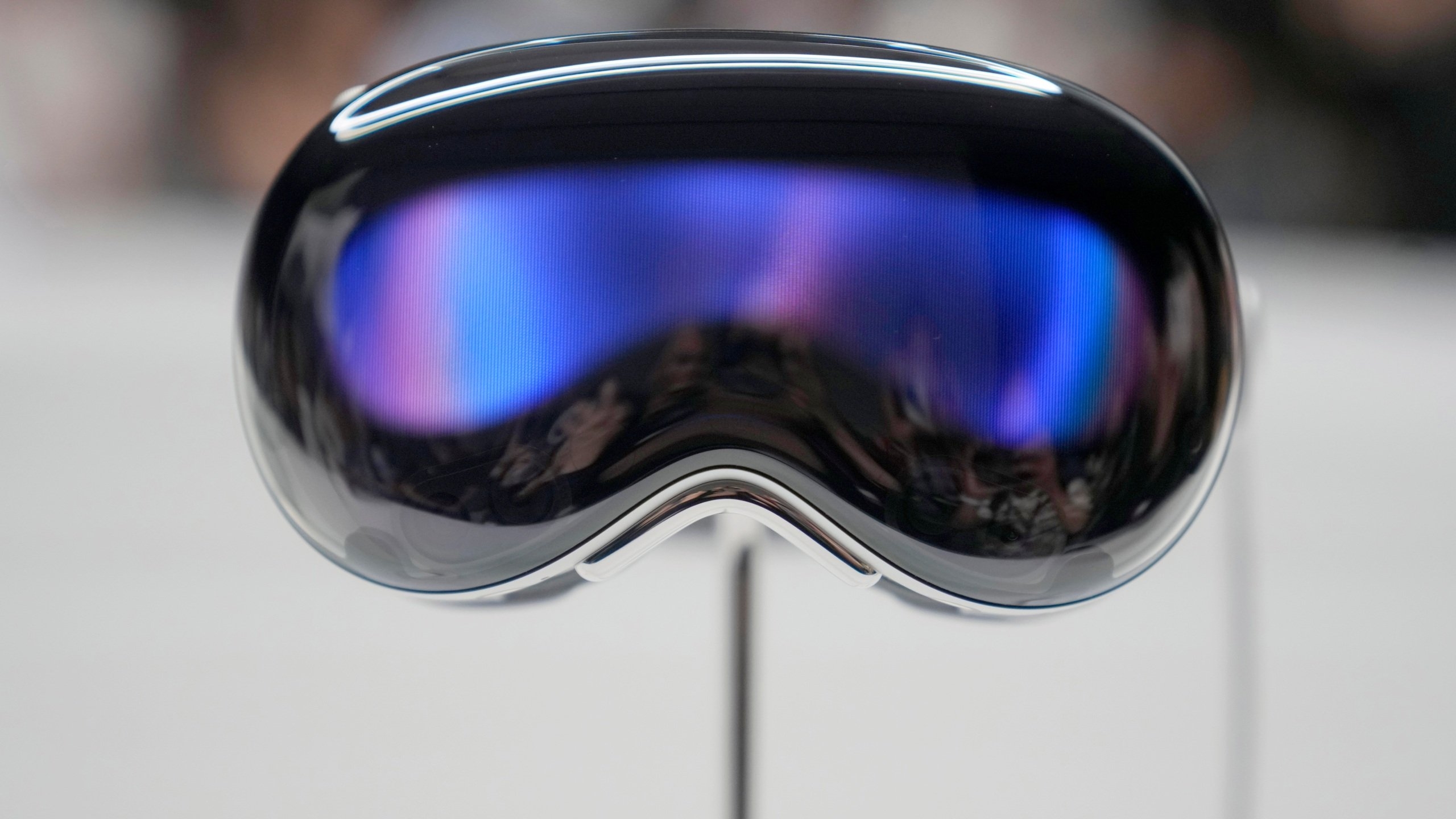 2560x1440 Apple's Vision Pro goggles unleash a mixed reality that could lead to more innovation and isolation, Desktop