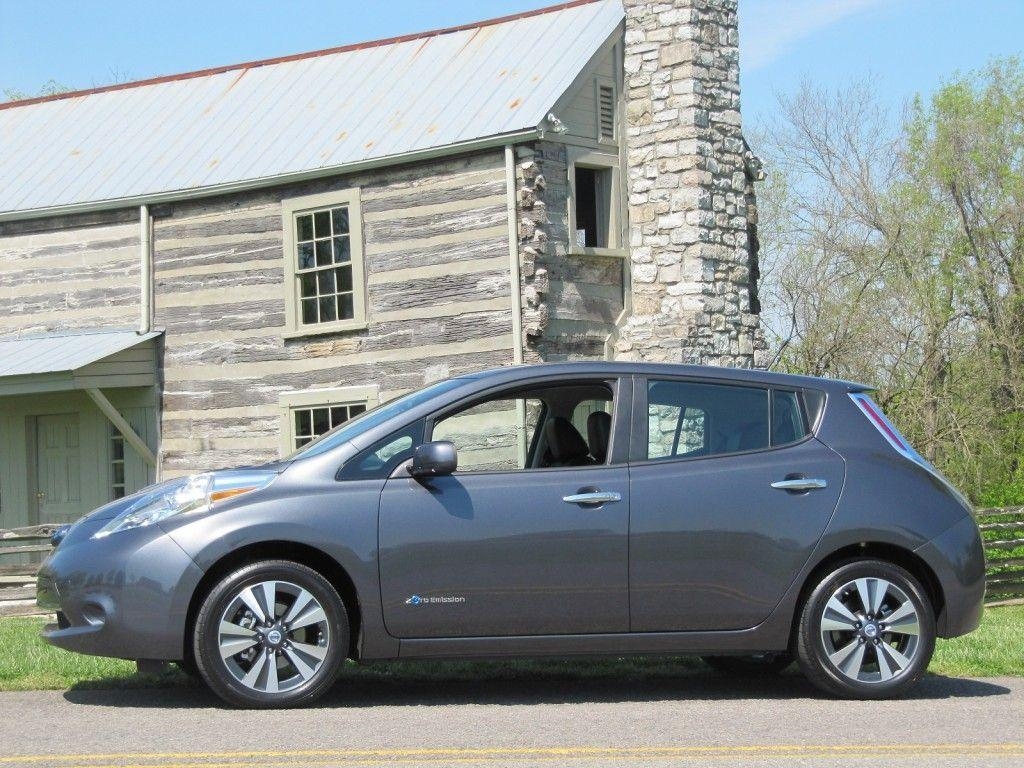 1030x770 Nissan Leaf Grey wallpaperx768, Desktop