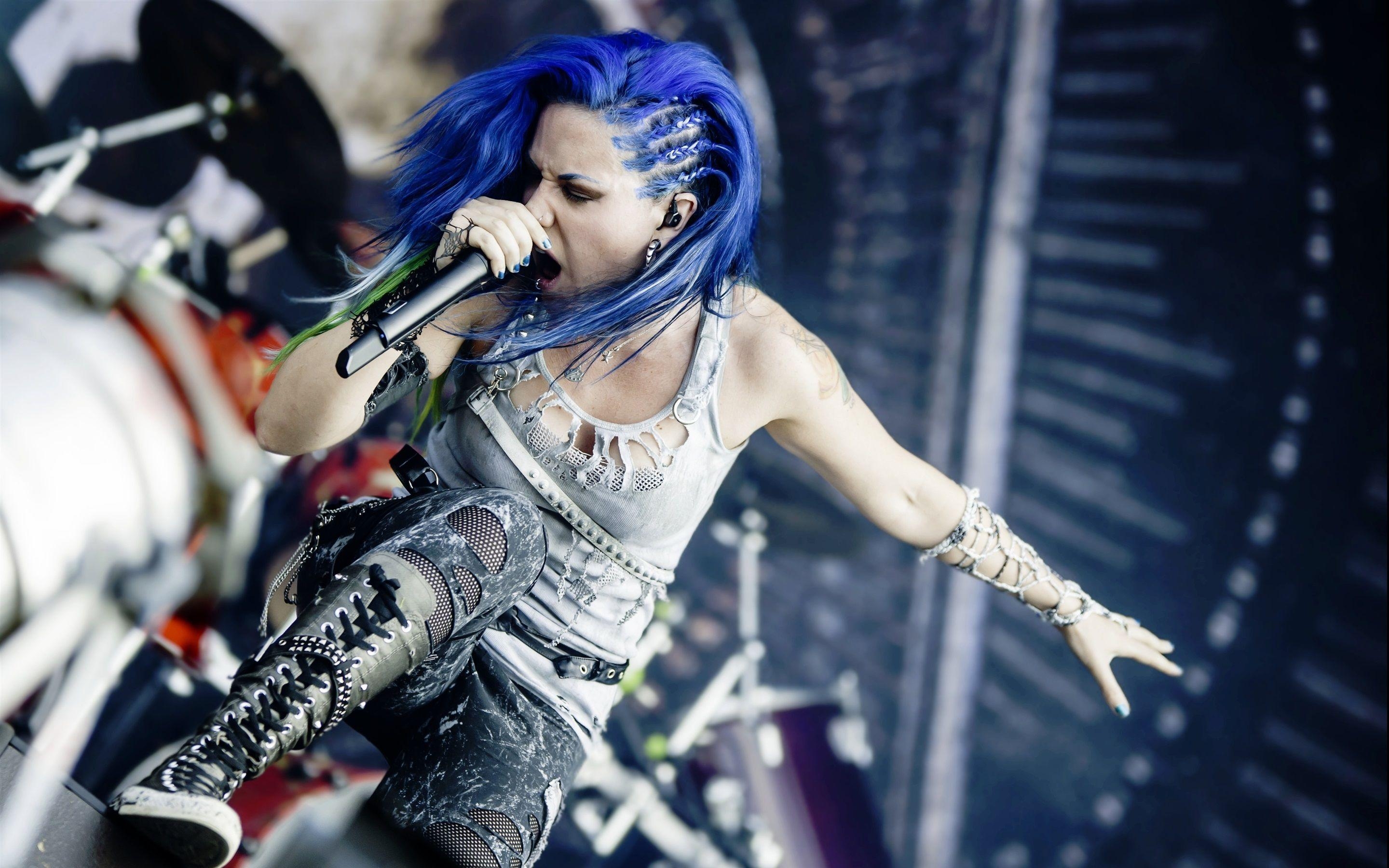 2880x1800 Download Wallpaper  Alissa White Gluz 05 HD Background, Desktop