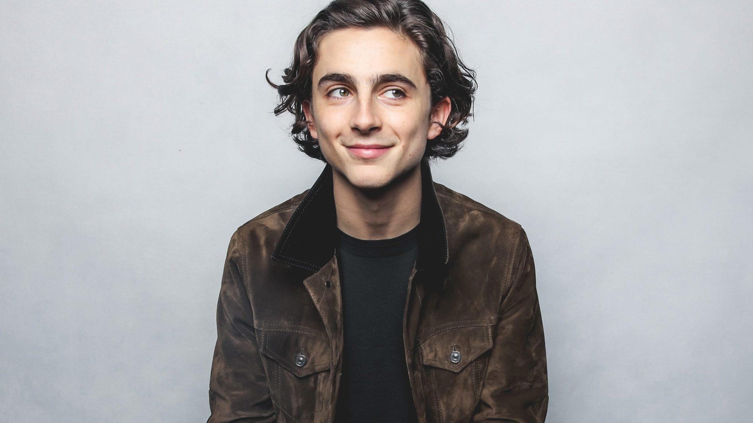 2560x1440 Timothée Chalamet Is This Year's Next Big Thing. Where Does, Desktop