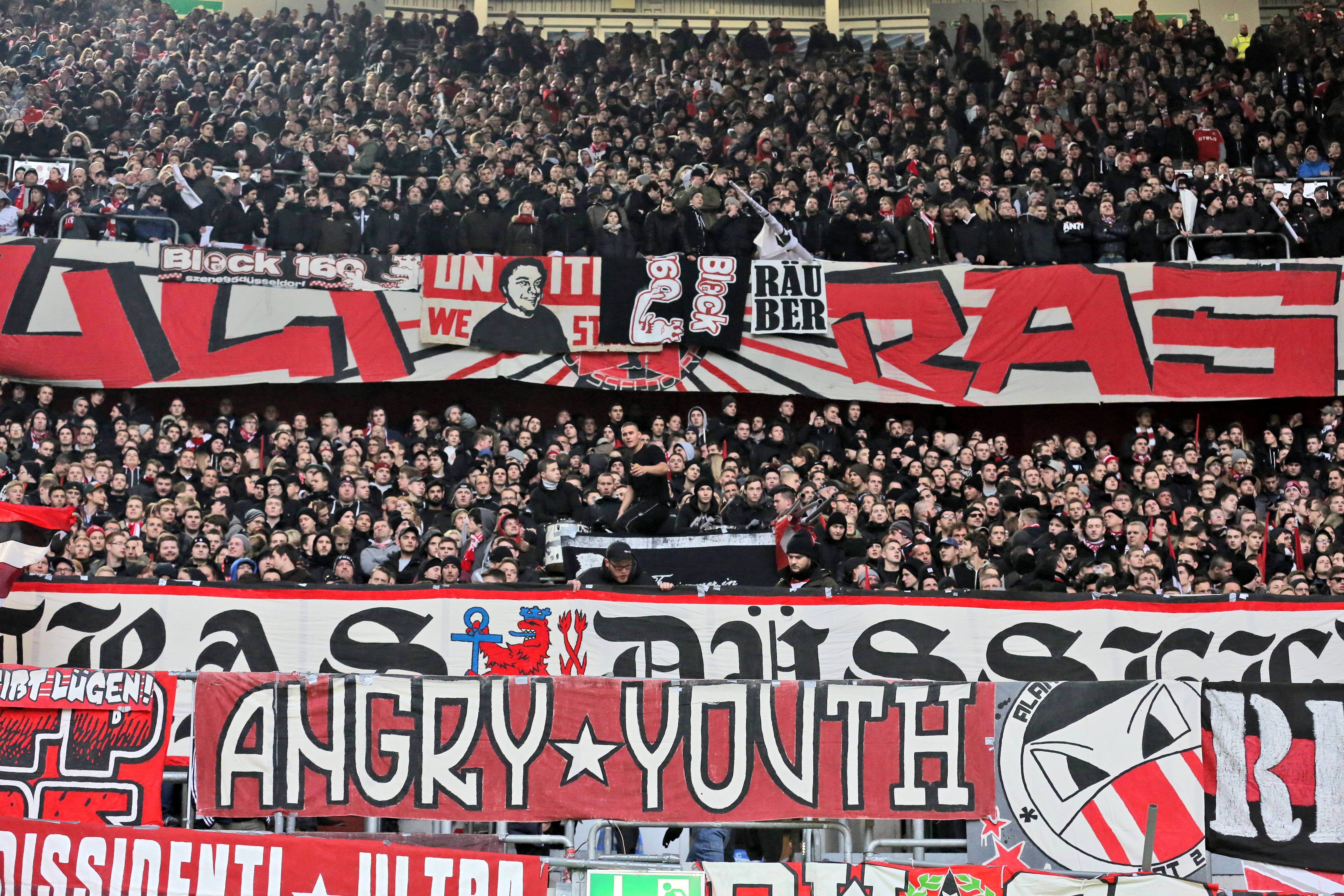 5760x3840 Fankurve von Fortuna Düsseldorf Ultras Angry Youth Fortuna, Desktop