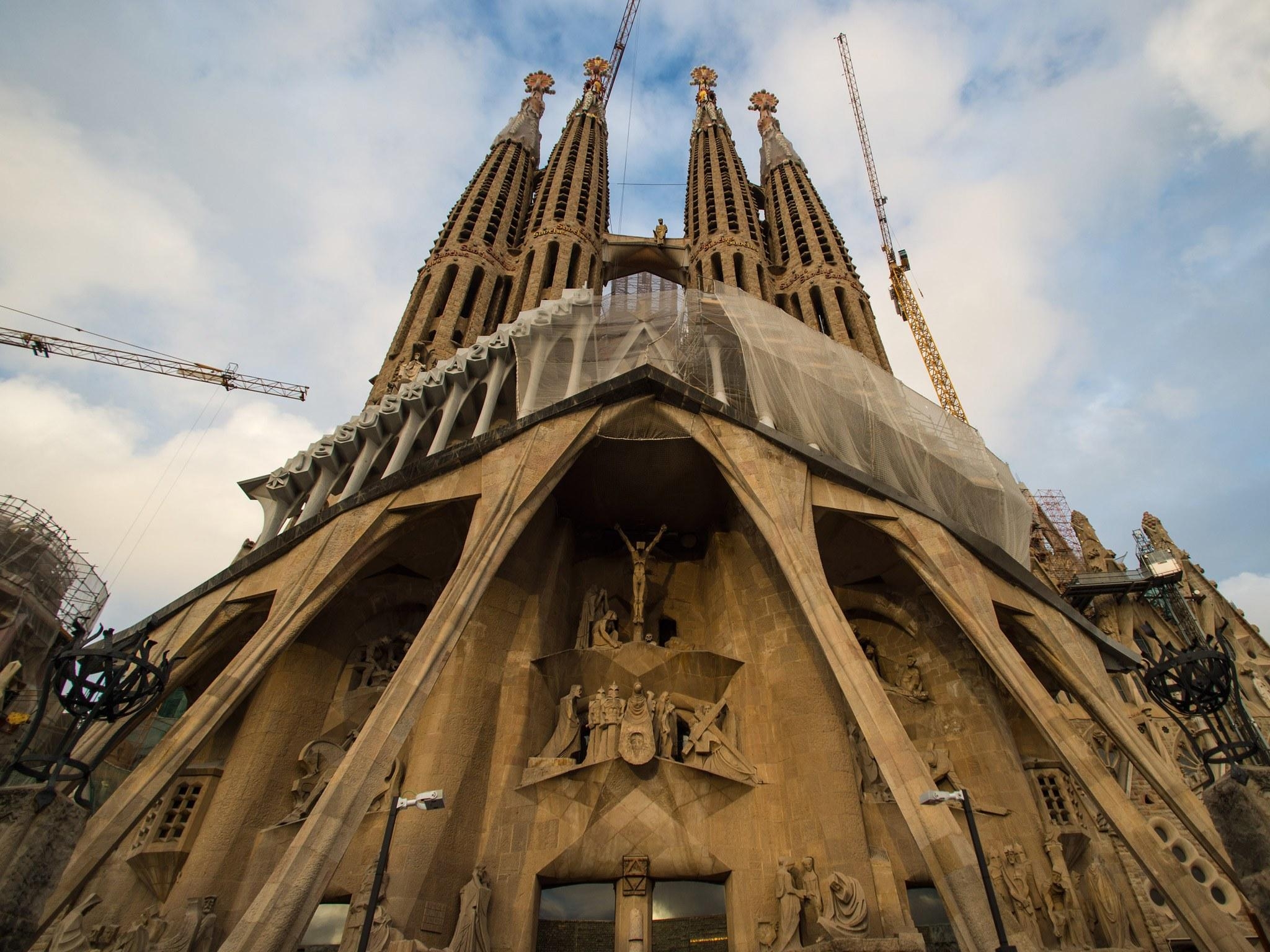 2050x1540 Gaudí's Sagrada Família May Soon Be Completed—A Century Later, Desktop