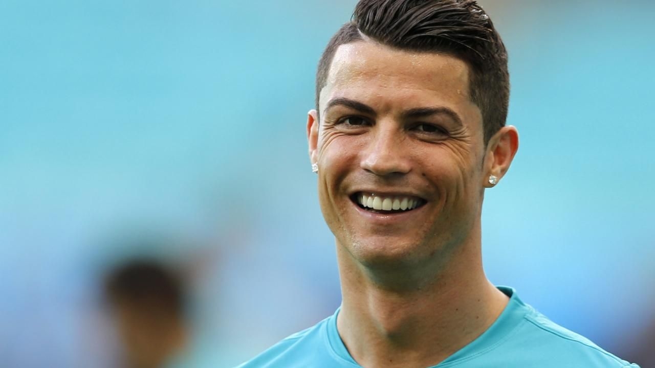 1280x720 Cristiano Ronaldo Smile HD Wallpaper Wallpaper Nature, Desktop