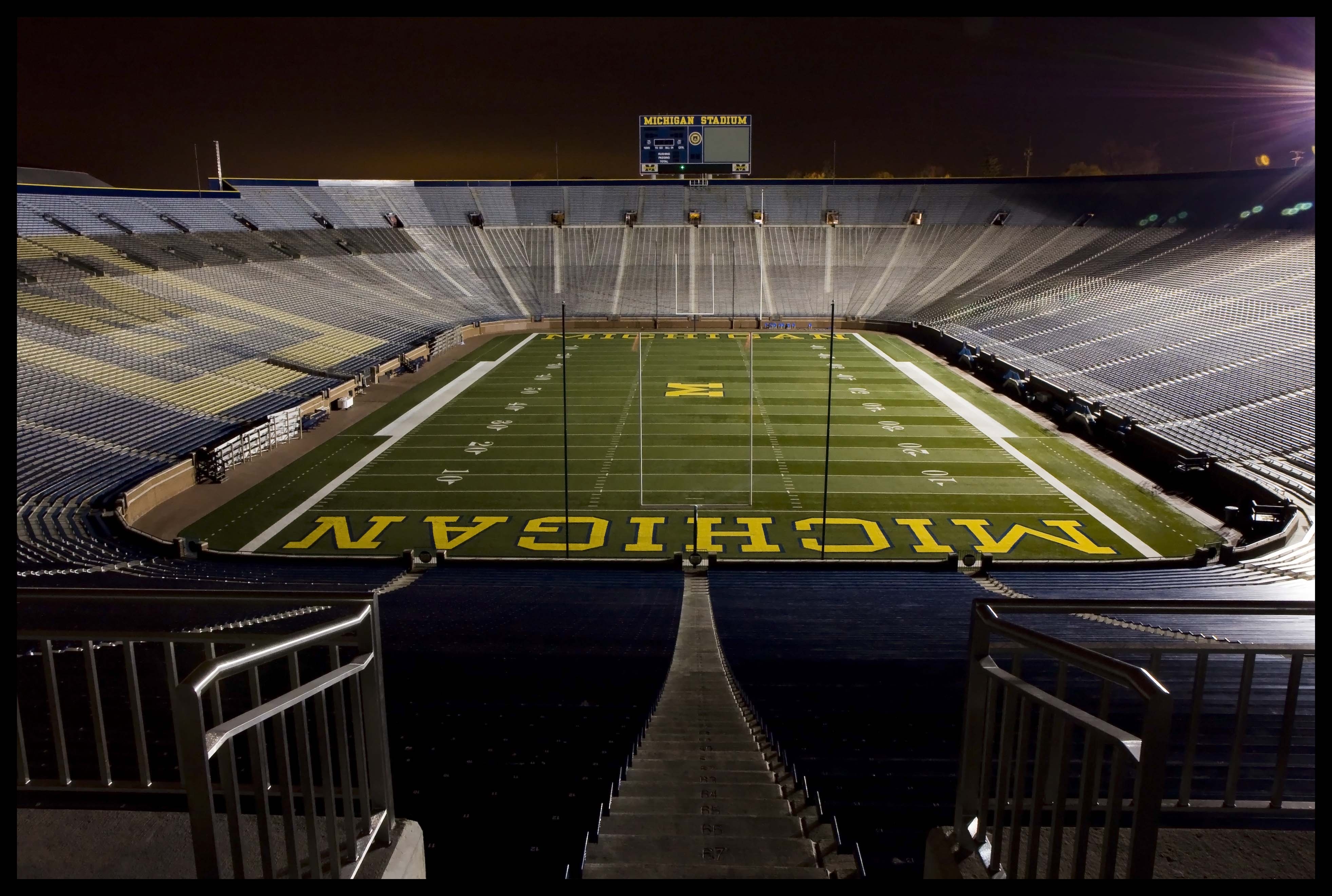 3930x2650 Michigan Wolverines Stadium, Desktop