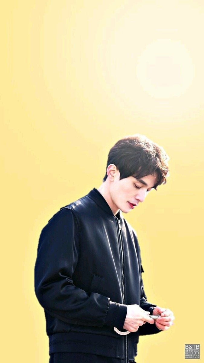 680x1200 Embedded. Lee dong wook, Handsome korean actors, Lee dong wook wallpaper, Phone