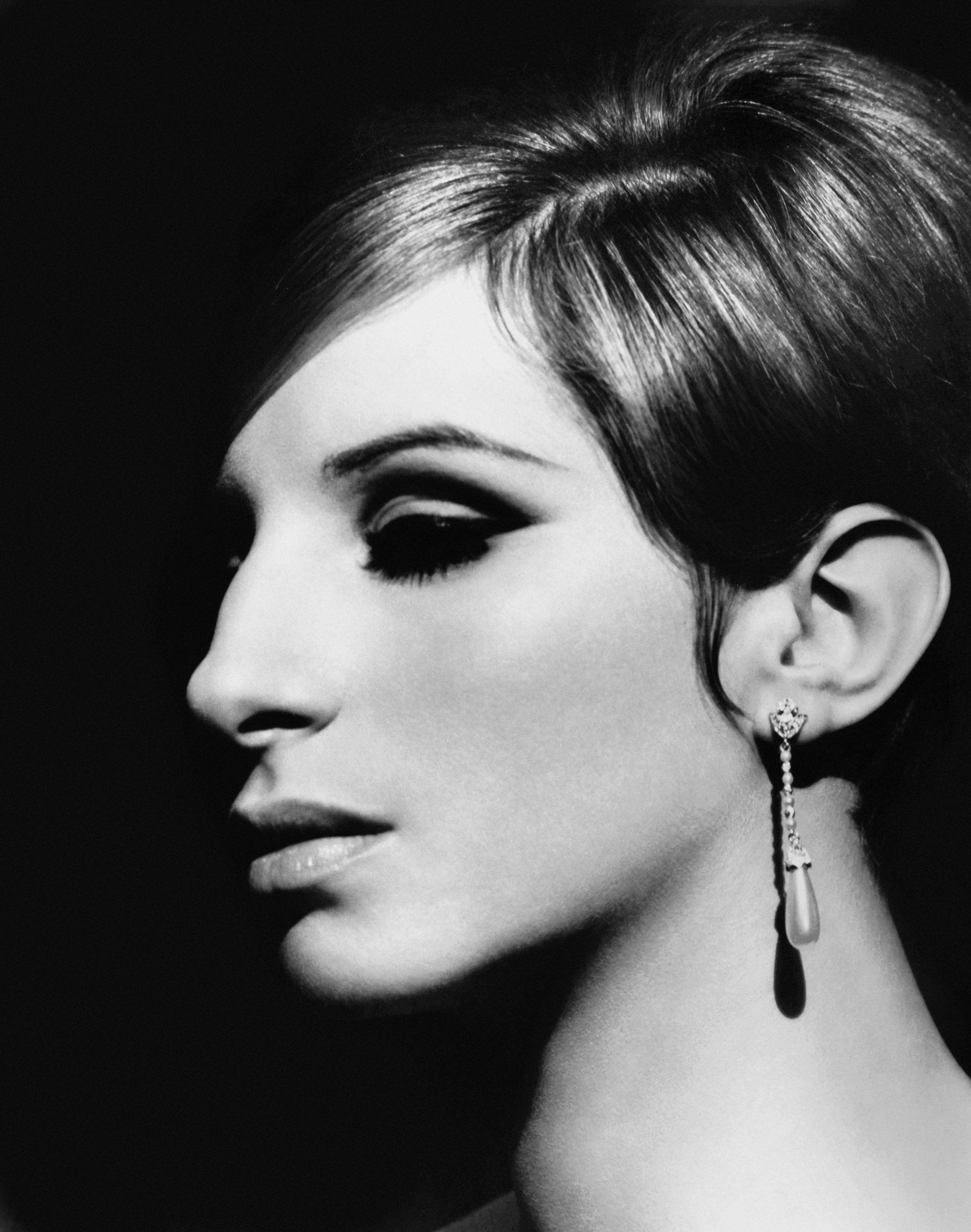 2800x3550 Barbra Streisand HD Desktop Wallpaperwallpaper.net, Phone