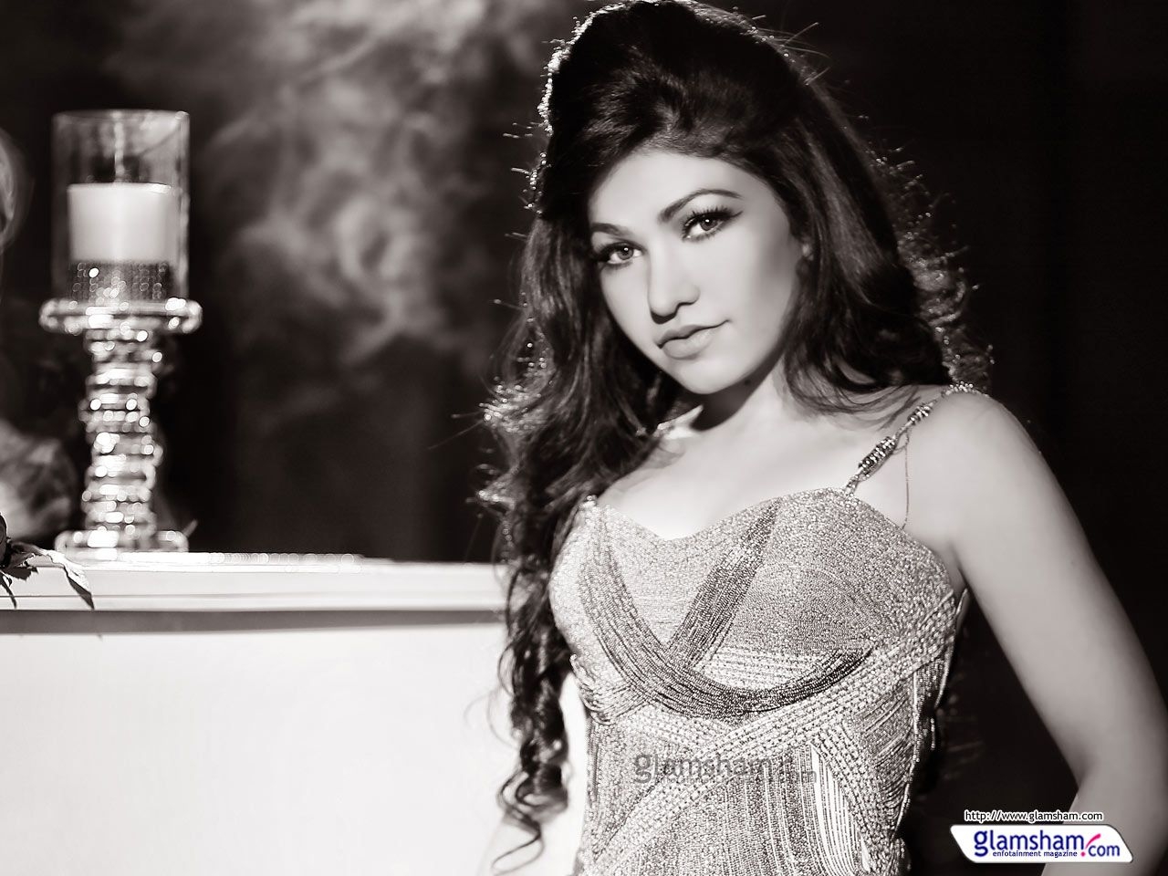 1280x960 Free download Tulsi Kumar Actresses wallpaper Glamsham, Desktop