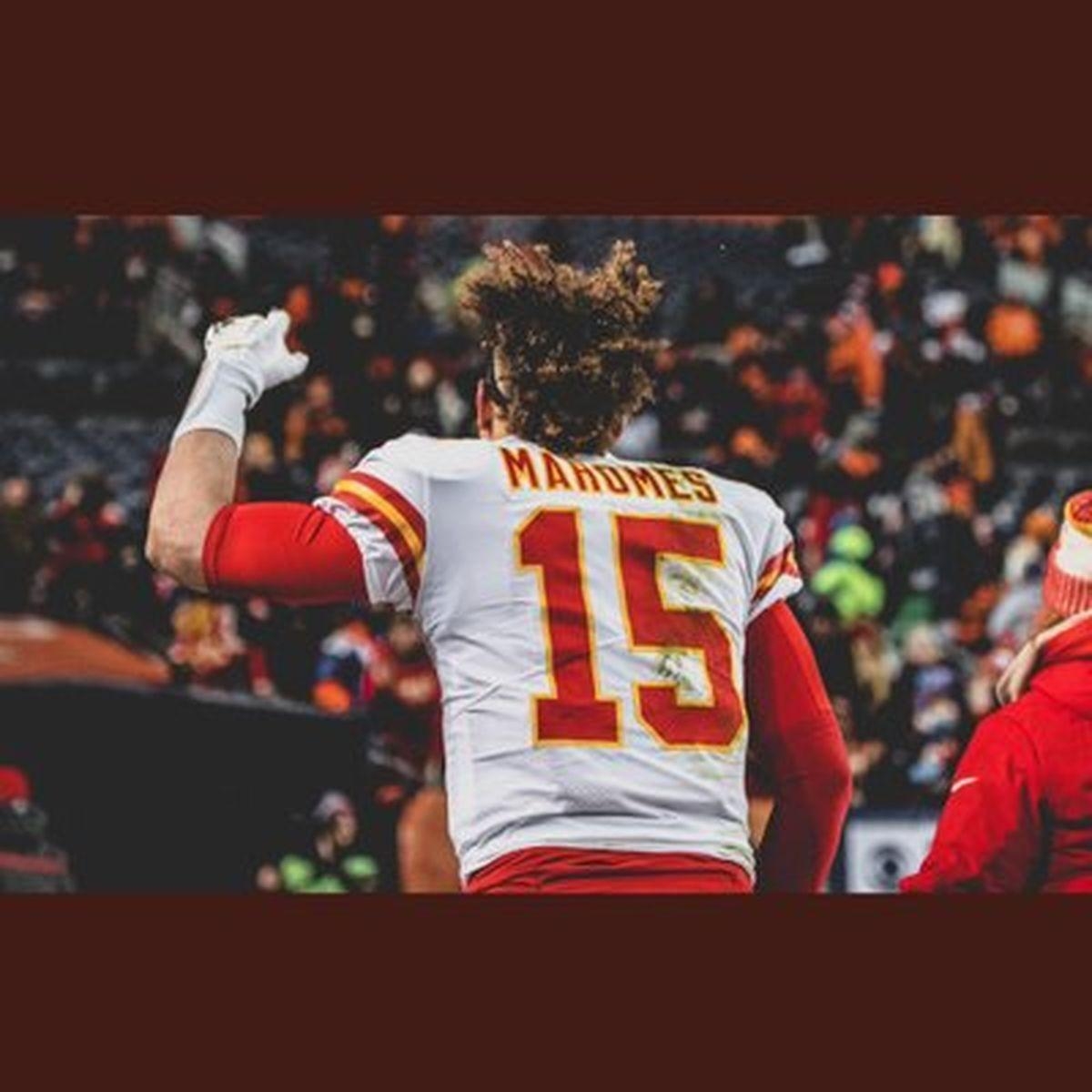 1200x1200 Patrick Mahomes sits No. 1 in jersey sales for October, Phone