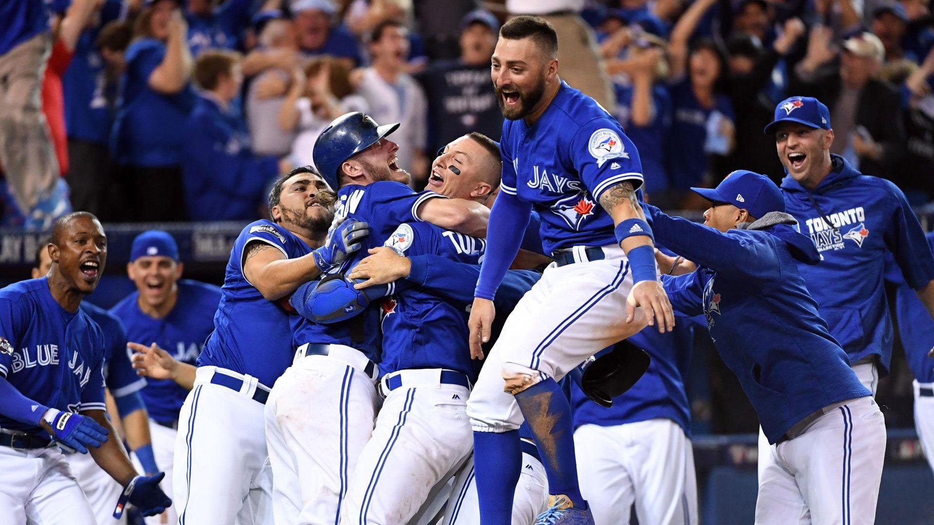 1920x1080 Blue Jays sweep Rangers, head to ALCS on Donaldson's dash home, Desktop