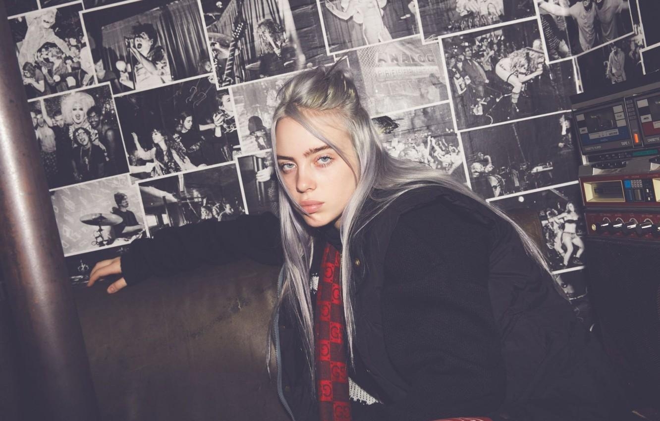 1340x850 Wallpaper singer, grey hair, singer, Billie Eilish, Billy Iles, Desktop