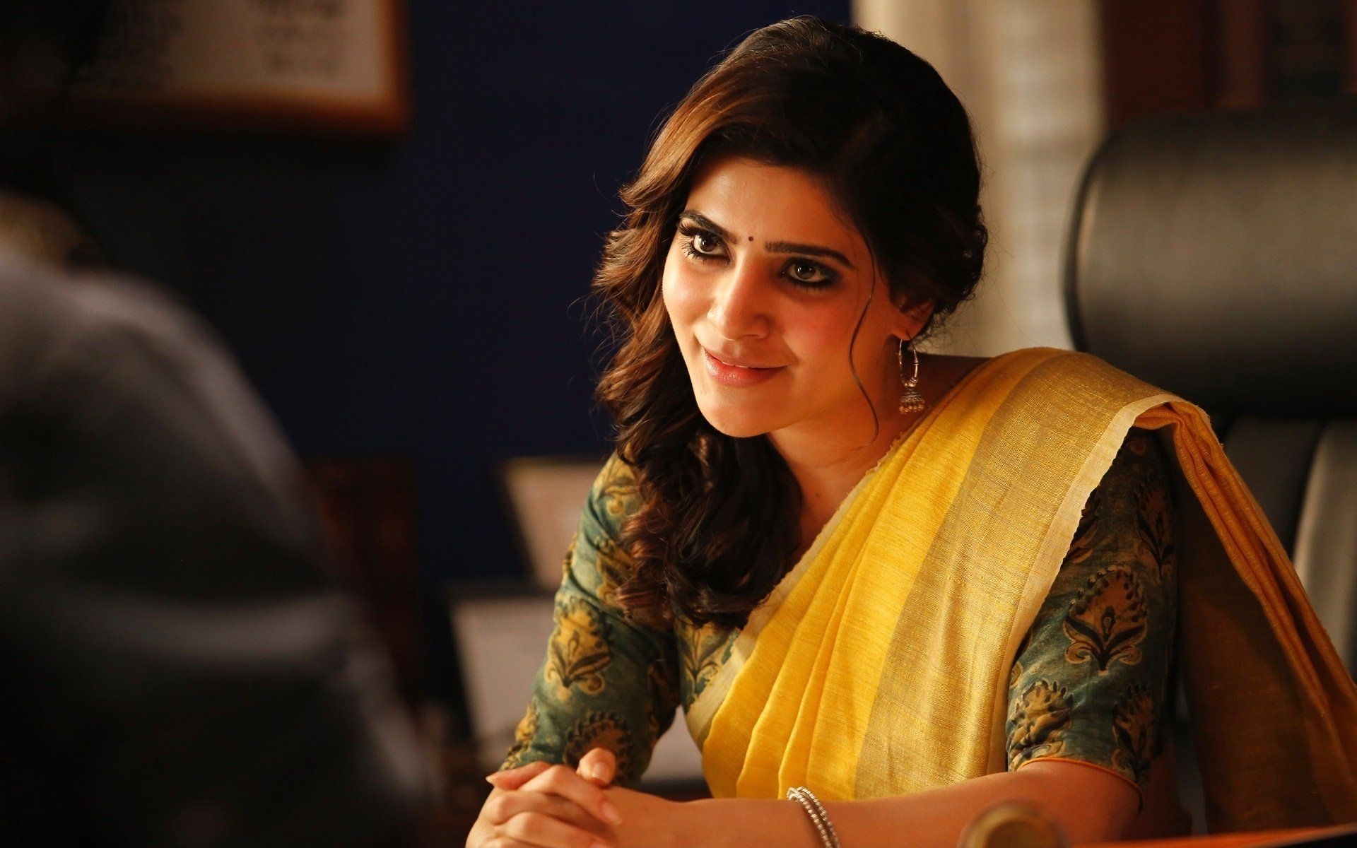 1920x1200 Actress Samantha Ruth Looking Very Cute In Saree Wallpaper, Desktop