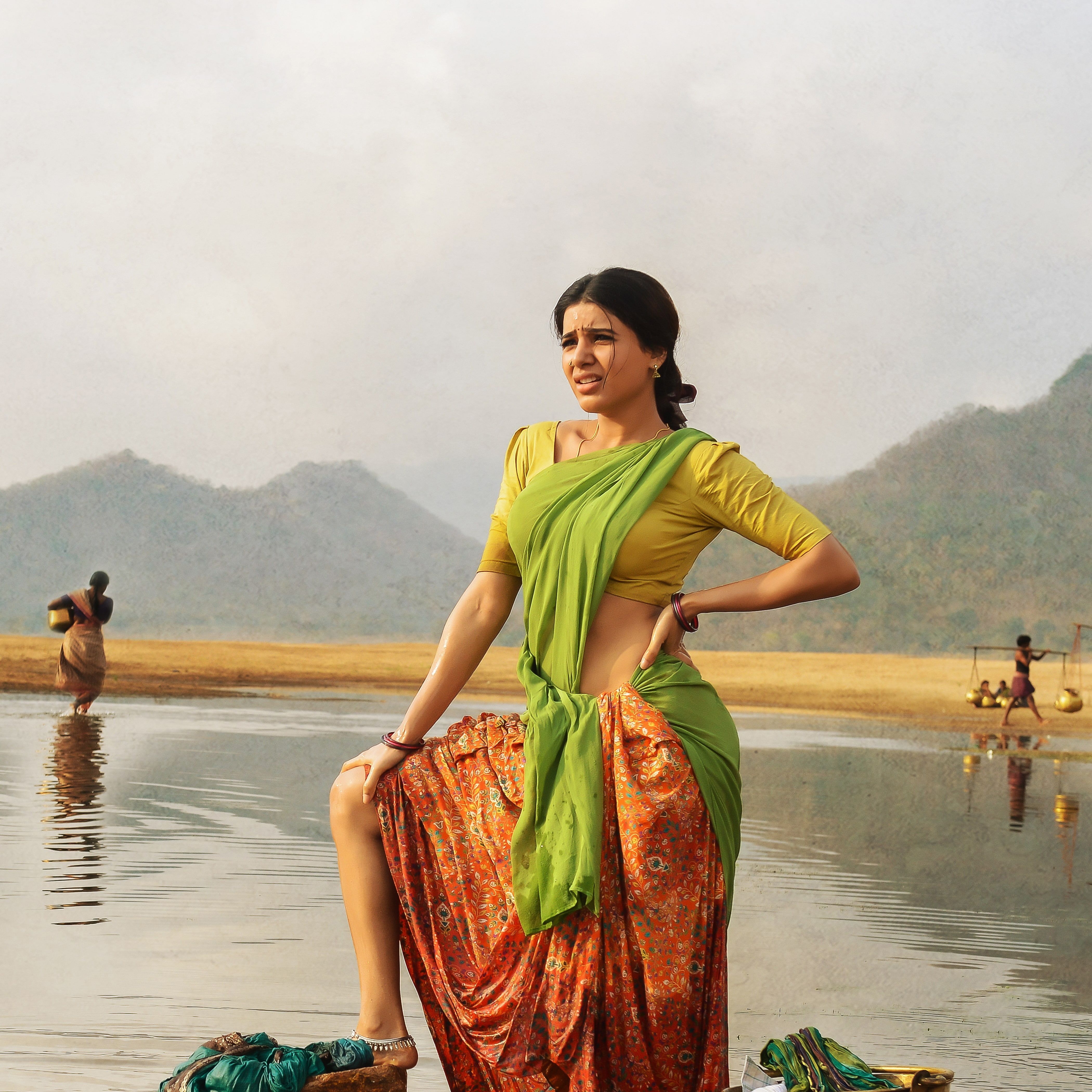 4200x4200 women's yellow crop top #Samantha #Rangasthalam #HD K K #wallpaper #hdwallpaper #desktop. Samantha, Indian film actress, Yellow crop top, Phone