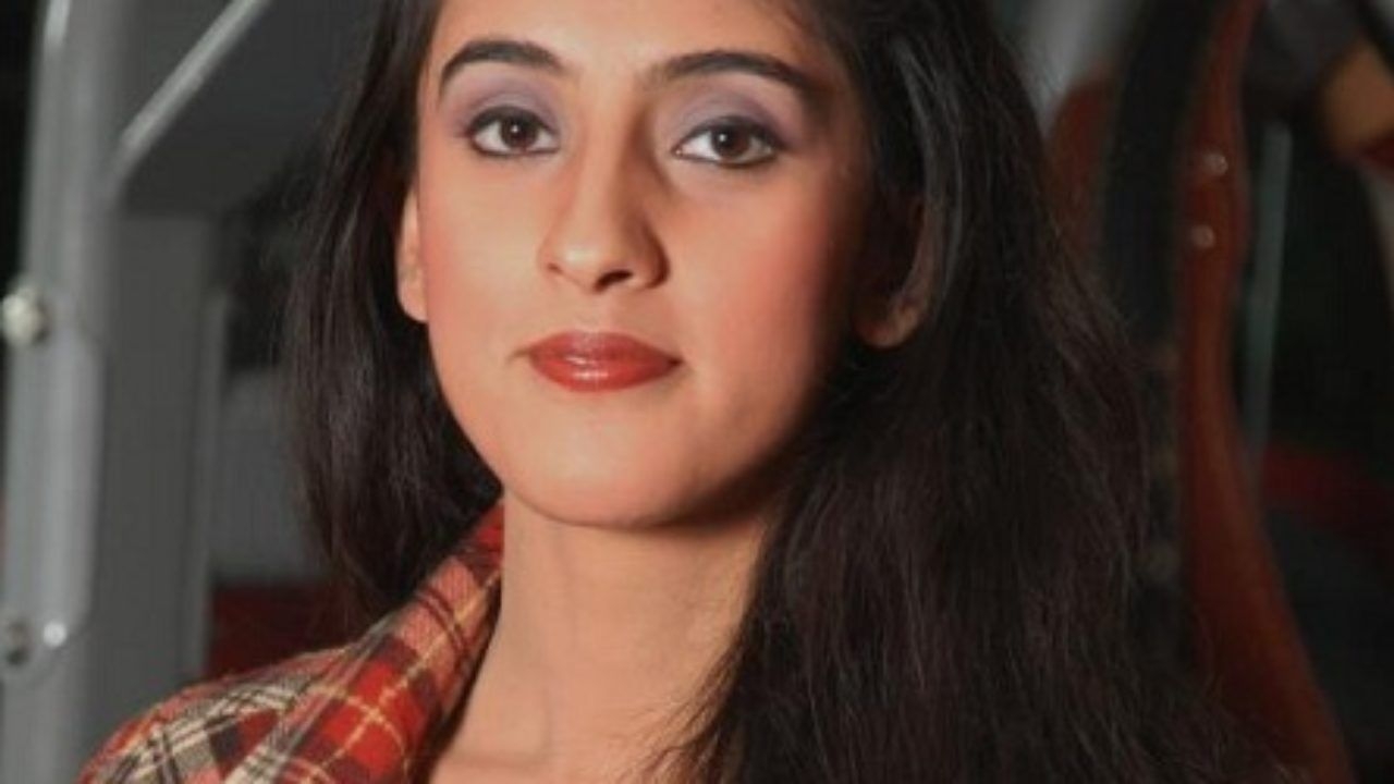 1280x720 Sameeksha Sud (TV Actress) Height, Weight, Age, Boyfriend, Desktop