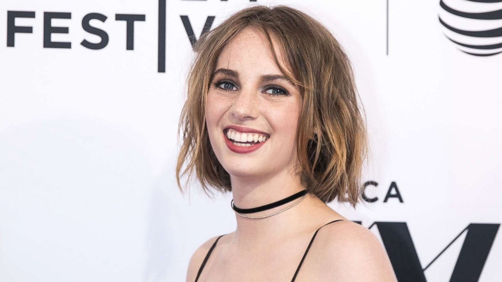 1600x900 What you need to know about next generation star Maya Hawke, Desktop