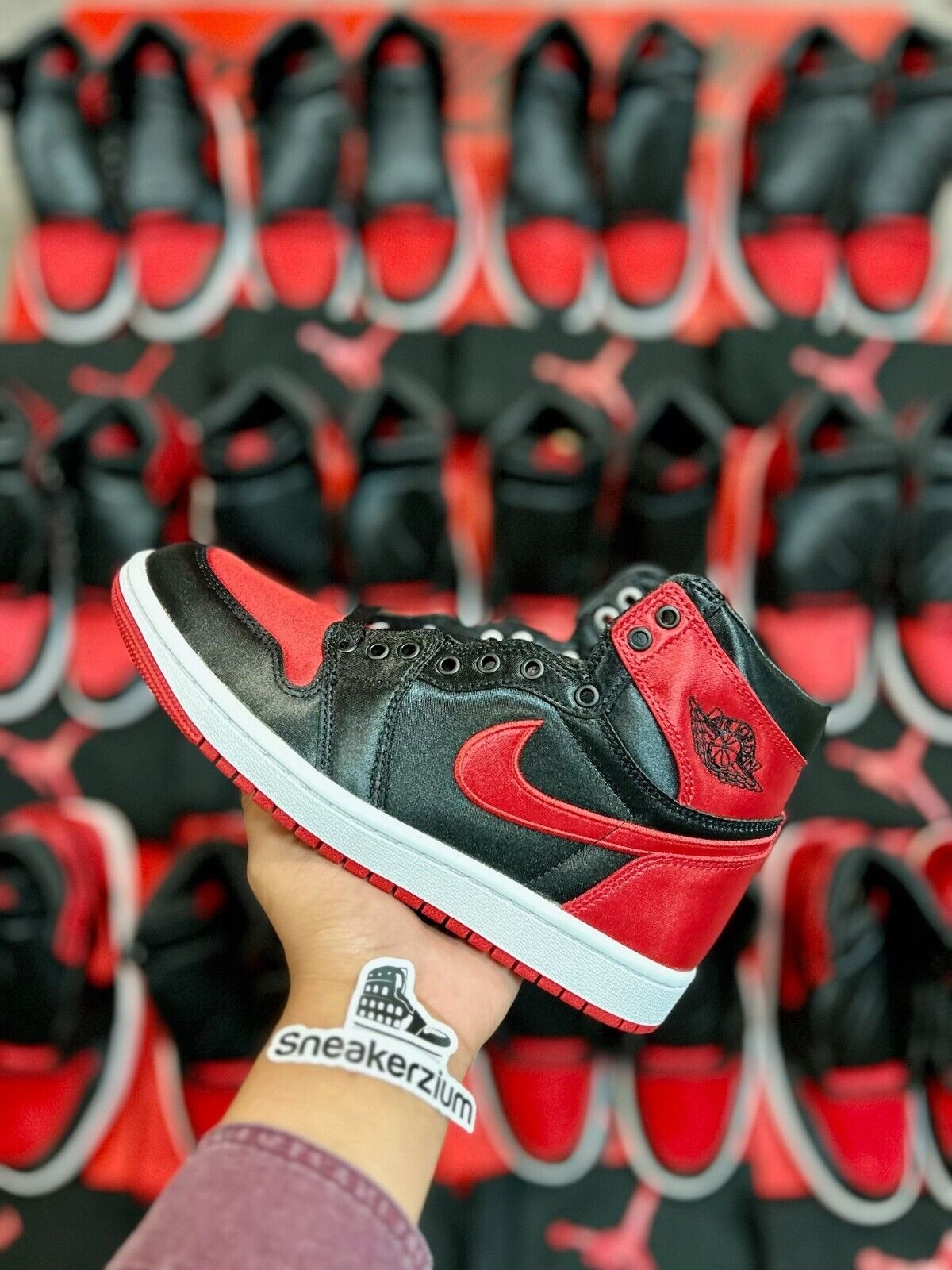 1200x1600 Nike Jordan 1 Retro High OG &;Satin Bred&; Banned OG 2023 Women&;s New FD4810 061, Phone