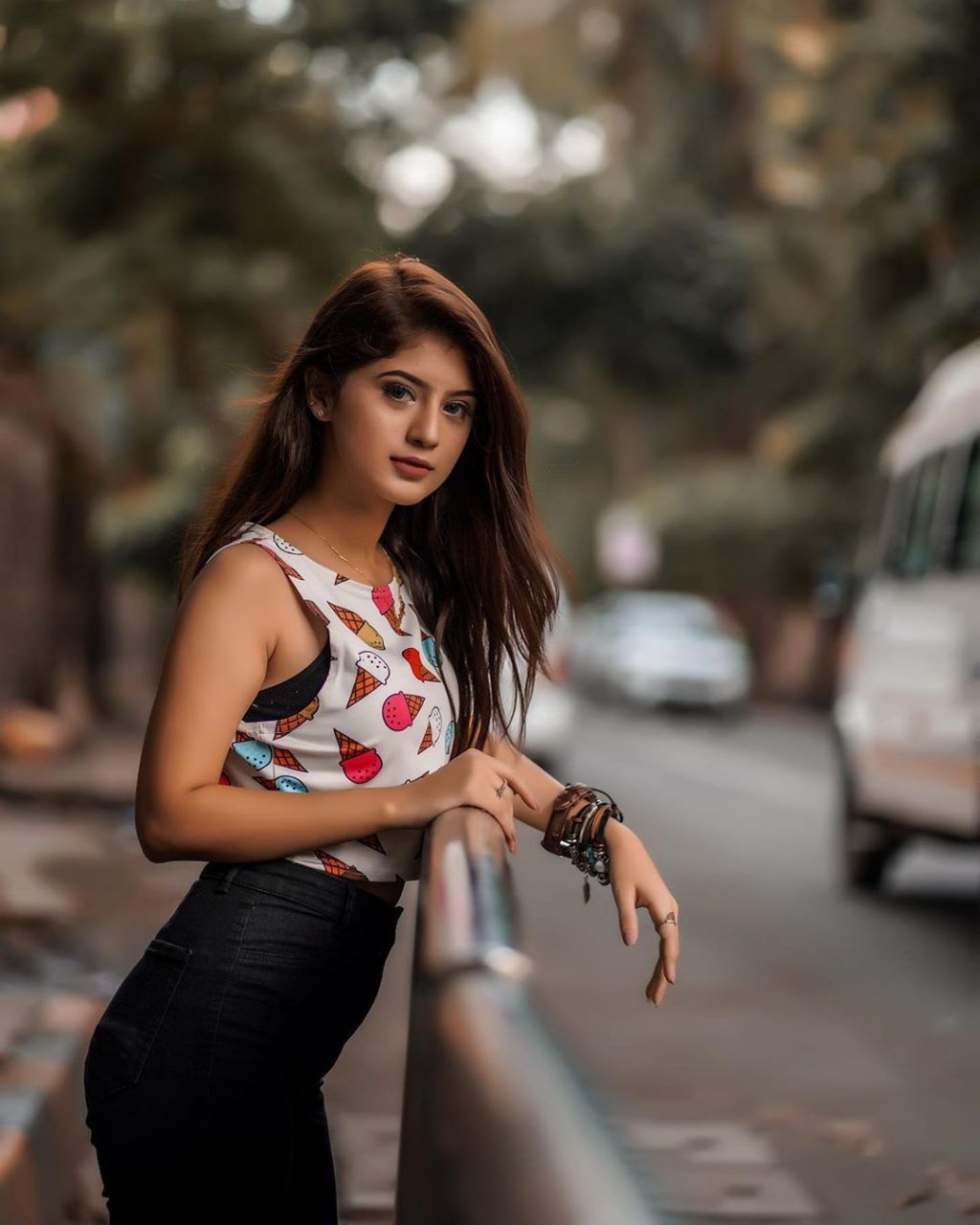 1030x1280 Latest Insta Image of Indian TikTok Star Arishfa Khan. Arishfa Khan TikTok. Girls On TikTok, Hot TikTok Celebs, Indian TikTok Model, Phone