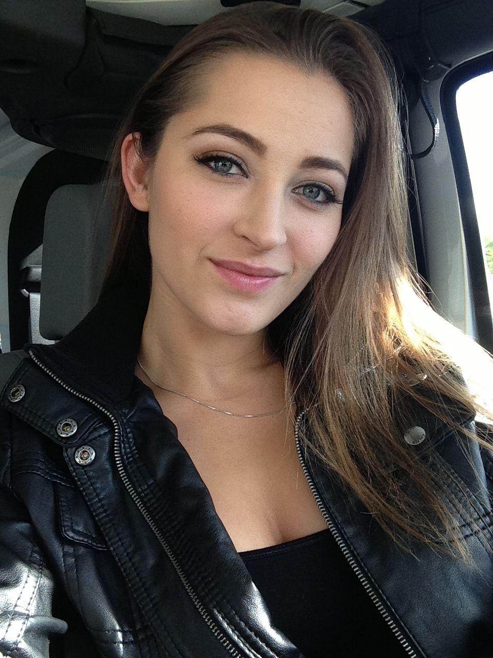 960x1280 Dani Daniels. def. Girl picture, Fake picture, Simple girl, Phone