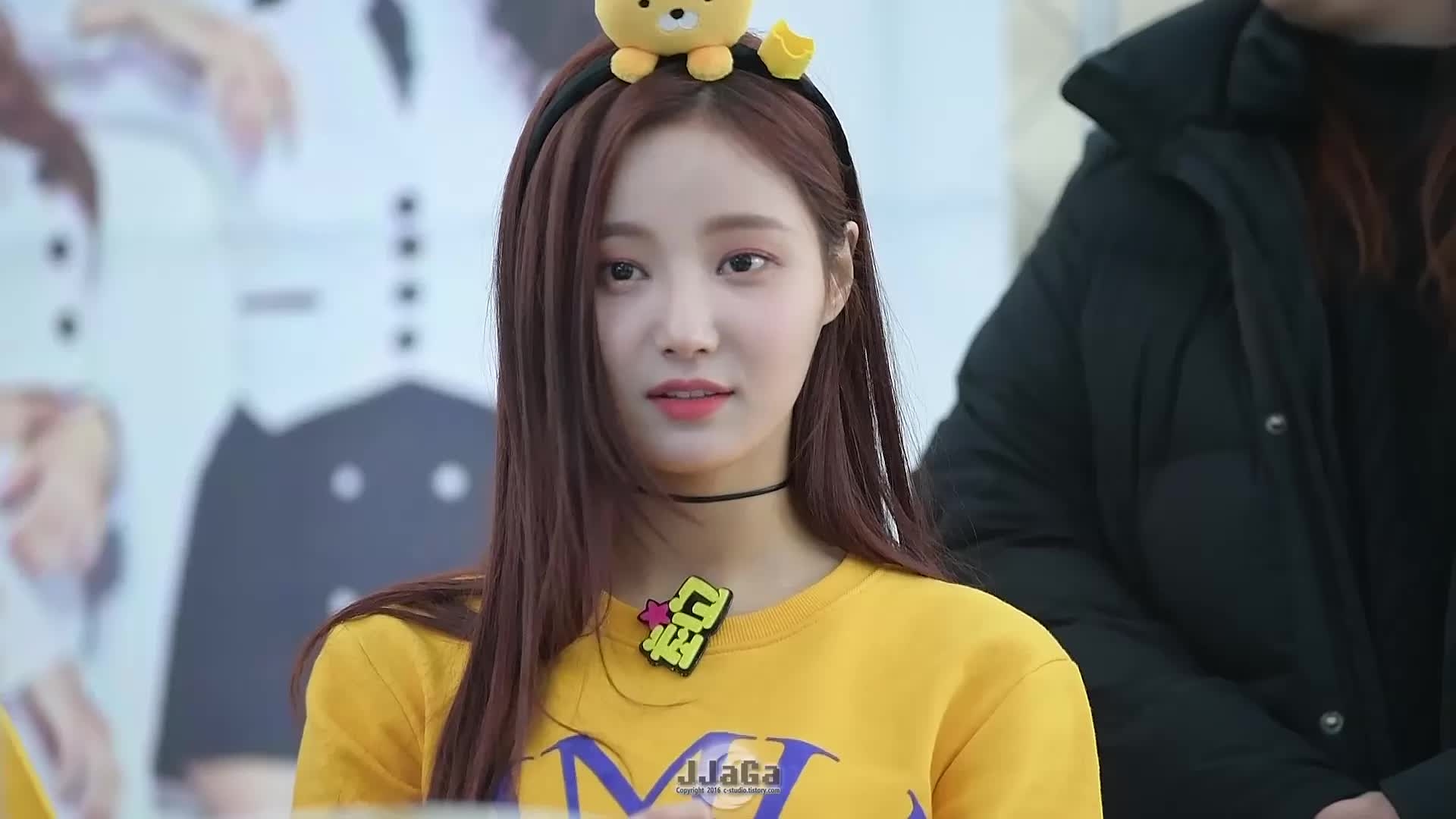 1920x1080 Yeonwoo GIF. Create, Discover and Share on Gfycat, Desktop