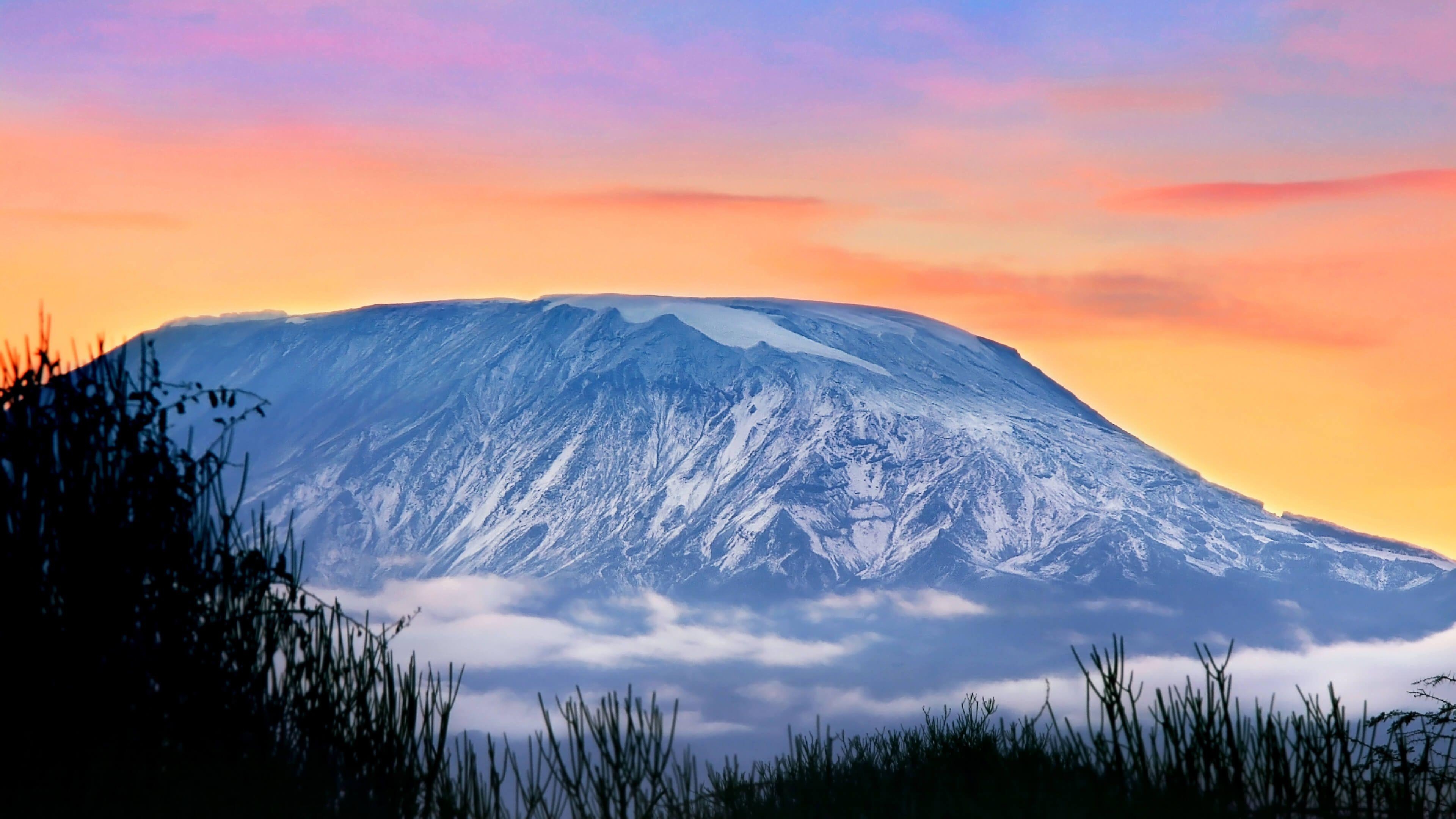 3840x2160 Mount Kilimanjaro at Sunset 4K Wallpaper, Desktop