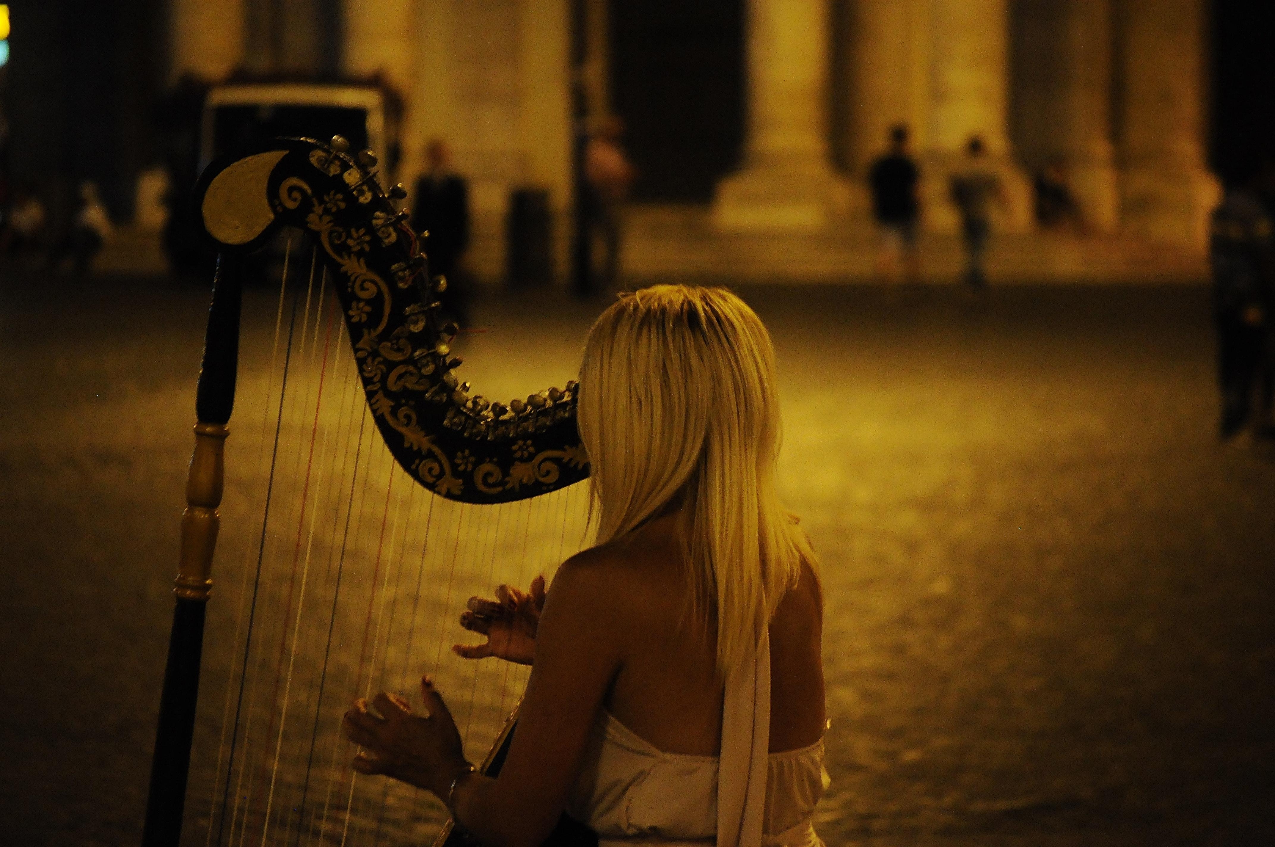 4290x2850 Woman Playing Harp · Free, Desktop