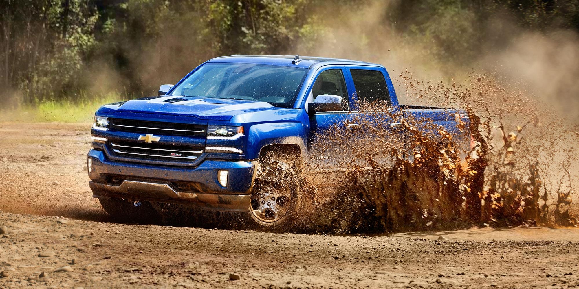 2000x1000 Chevrolet Silverado 1500 pickup truck blue color off road 4k, Dual Screen