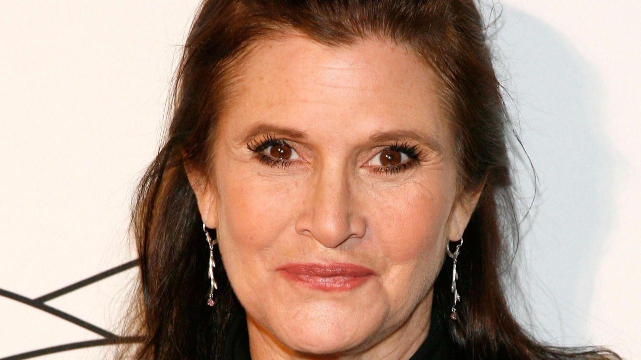 1280x720 Carrie Fisher really looks like Caitlyn Jenner, Desktop