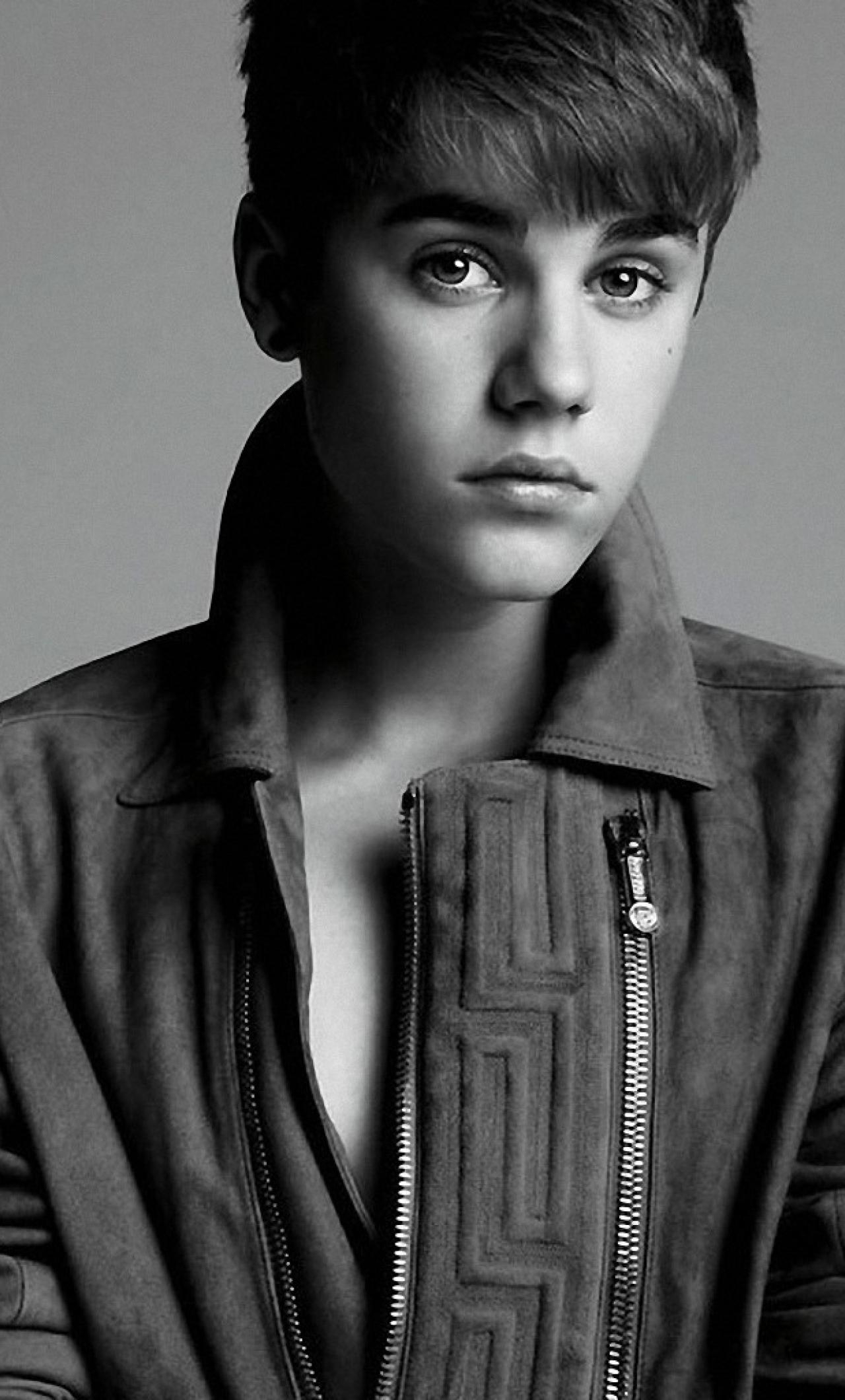 1280x2120 Justin Bieber, Dark Haired, Male IPhone 6 Plus, Phone