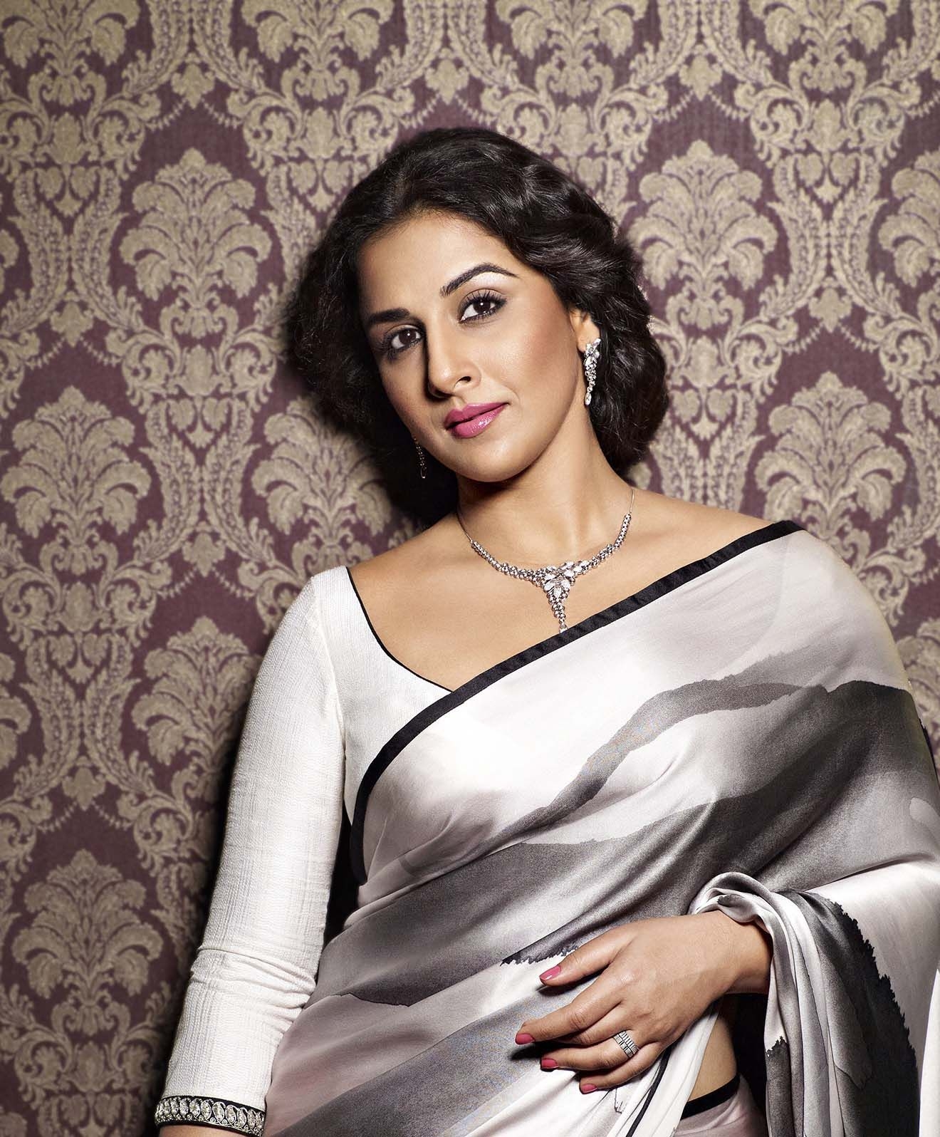 1320x1600 Vidya Balan wallpaper, Celebrity, HQ Vidya Balan pictureK Wallpaper 2019, Phone