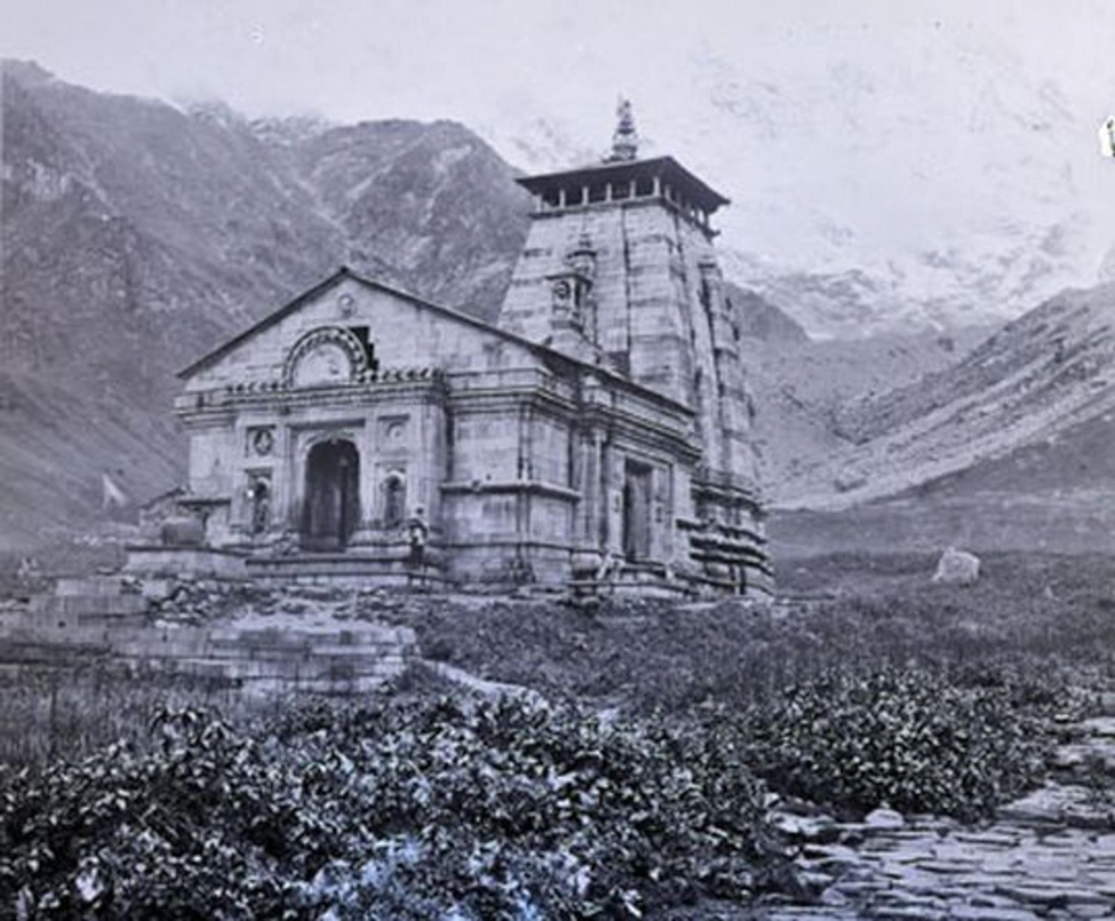 1600x1330 How Kedarnath temple survived the flood and 400 years under snow. Condé Nast Traveller India, Desktop